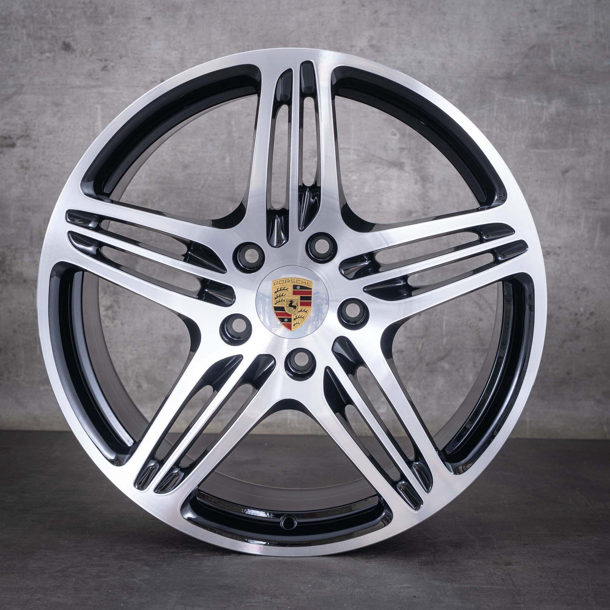 Original Porsche 997 Felgen 19 Zoll Turbo & S 99736215605 99736216202 schwarz front glanzgedreht NEU