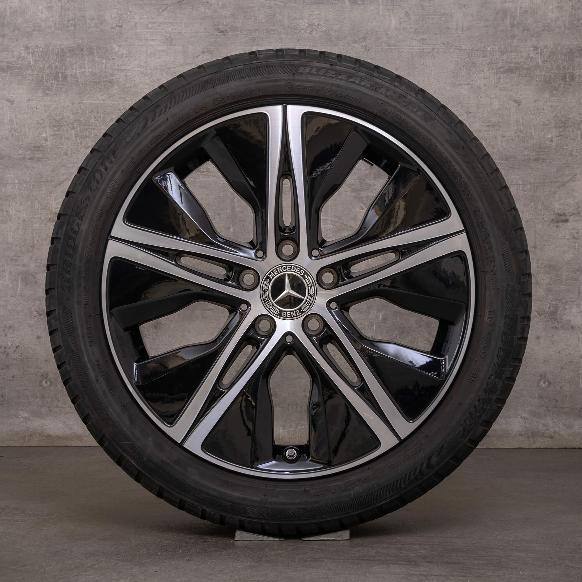 Original Mercedes Benz A B Class CLA roues d'hiver 18 pouces W177 V177 W247 C118 X118 jantes A1774010500 noir brillant