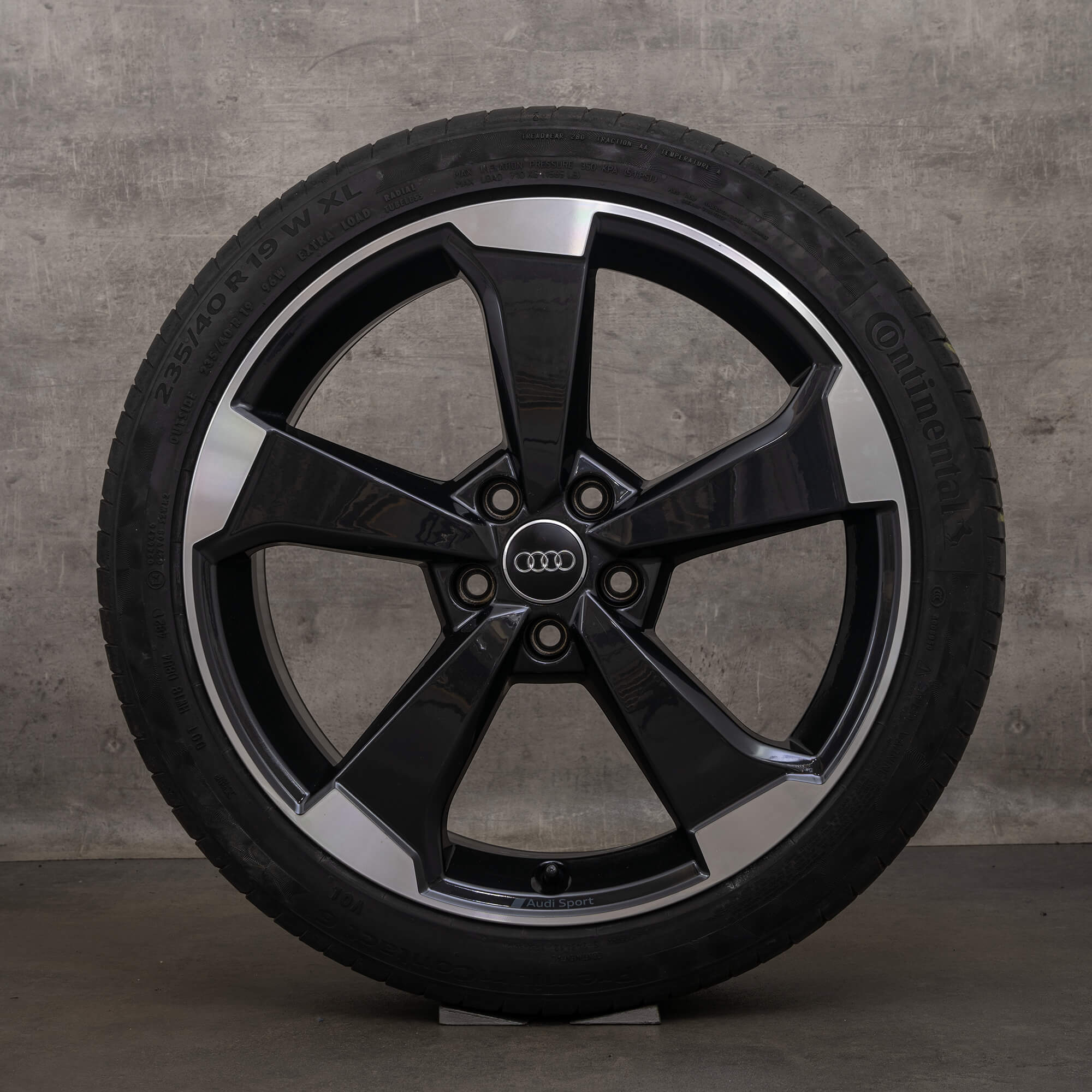Jantes d'origine Audi Q2 SQ2 jantes été 19 pouces GA 81A601025M rotor noir brillant