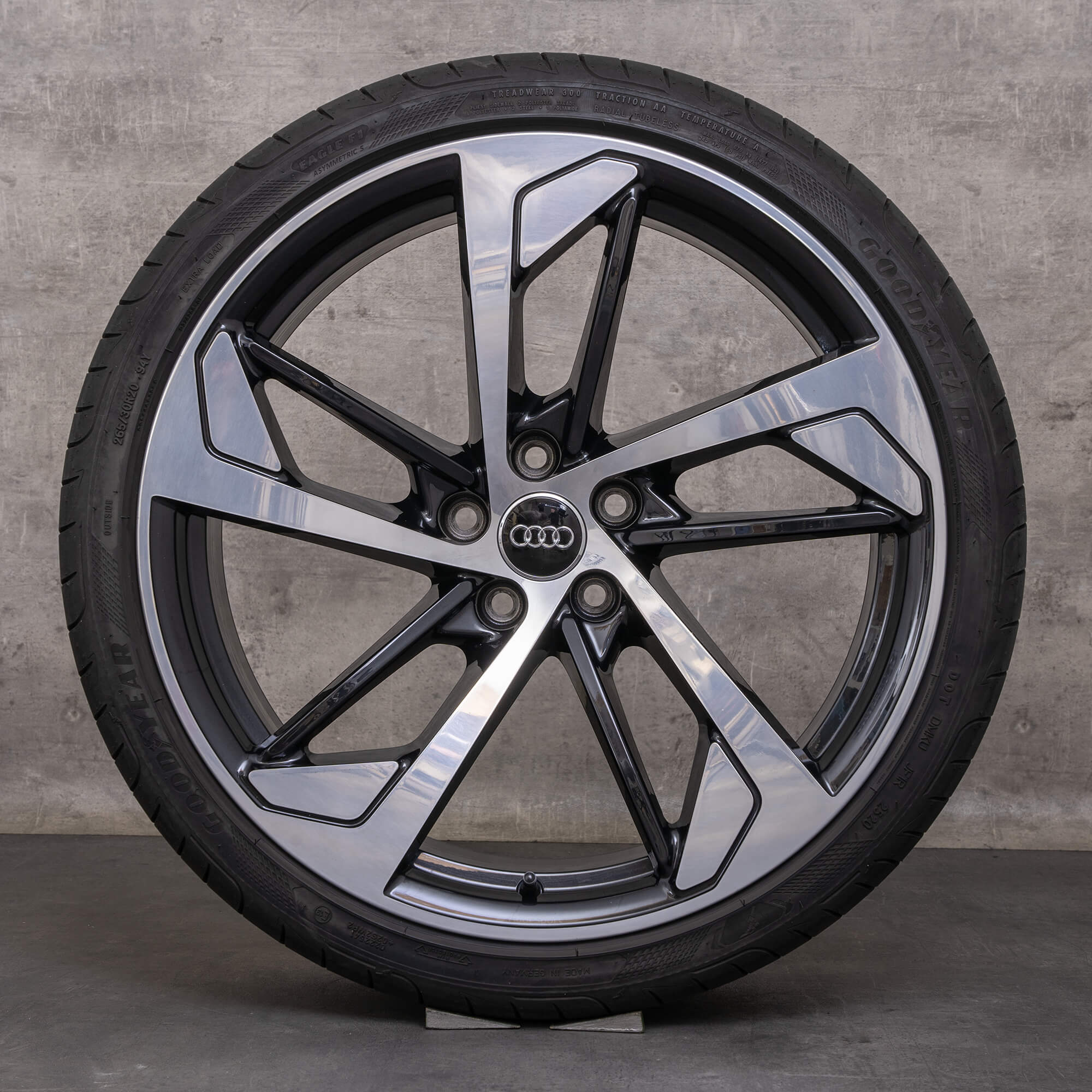 Originale Audi RS4 RS5 fælge 20 tommer 8W B8 B9 sommerhjul 8W0601025CL sort blank drejet