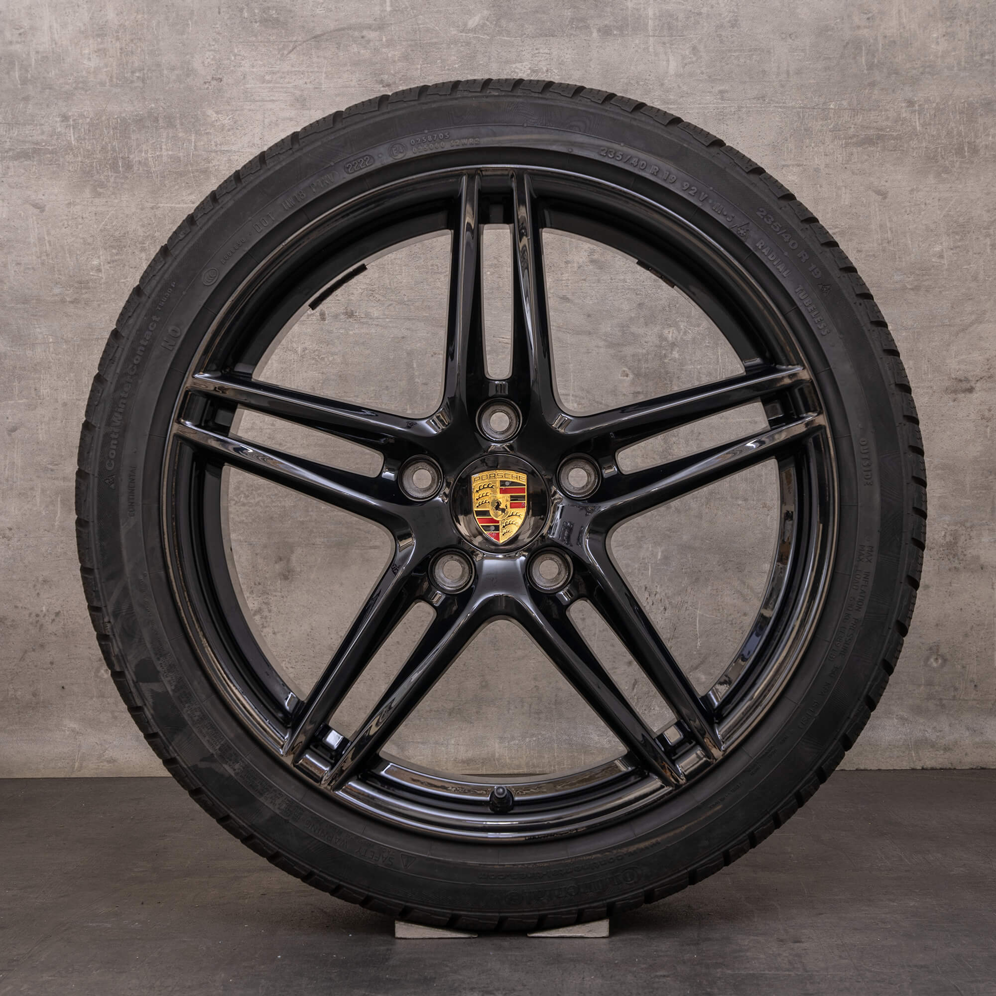 Oryginalne koła zimowe Porsche 911 19 cali 991 II Carrera C2 S Felgi 99136251000 99136256002 czarny błyszczący