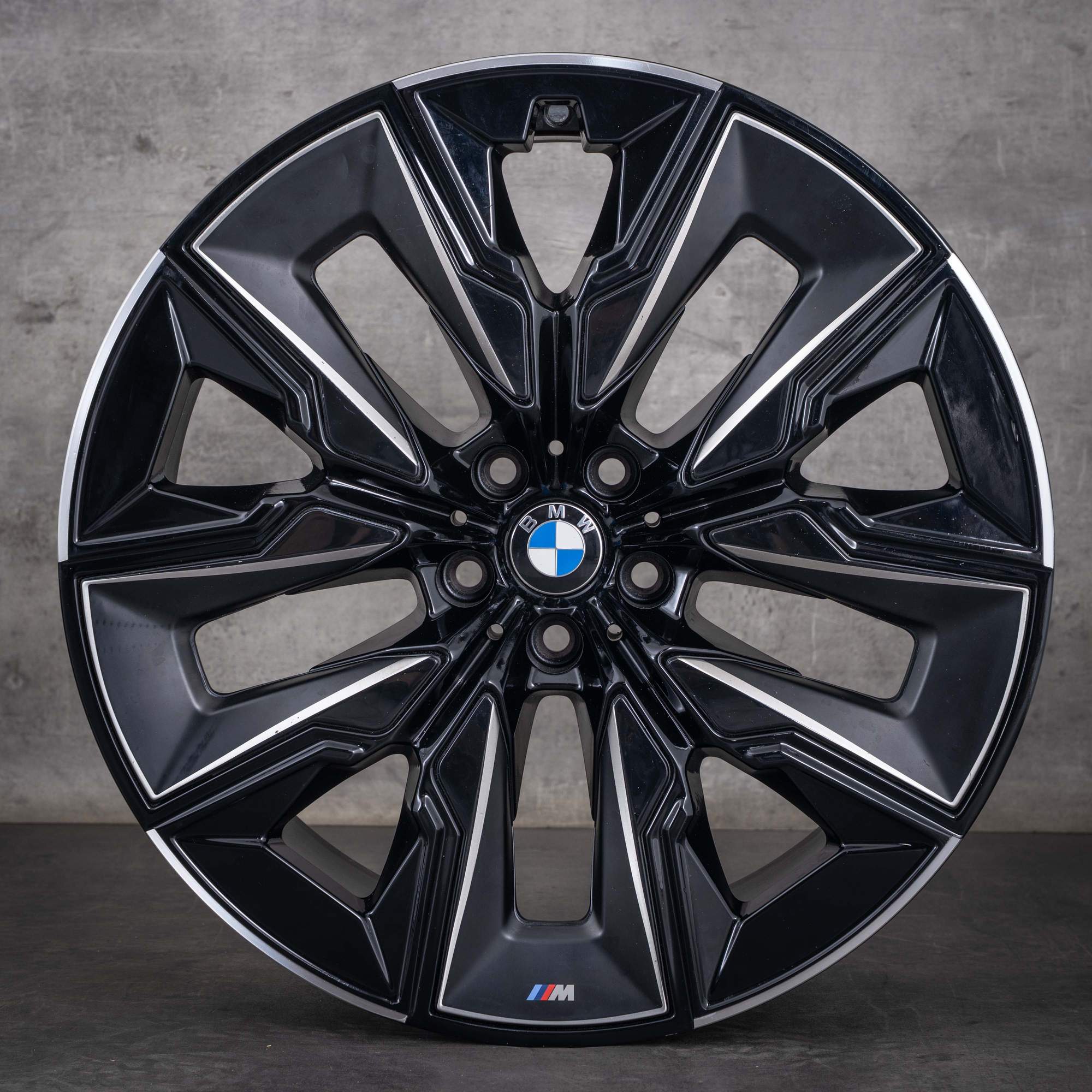 Oryginalne felgi BMW serii 7 i7 X3 21 cali G70 G45 koła letnie stylizacja 909 M 5A19DF4 5A19DF5 czarne Polerowane