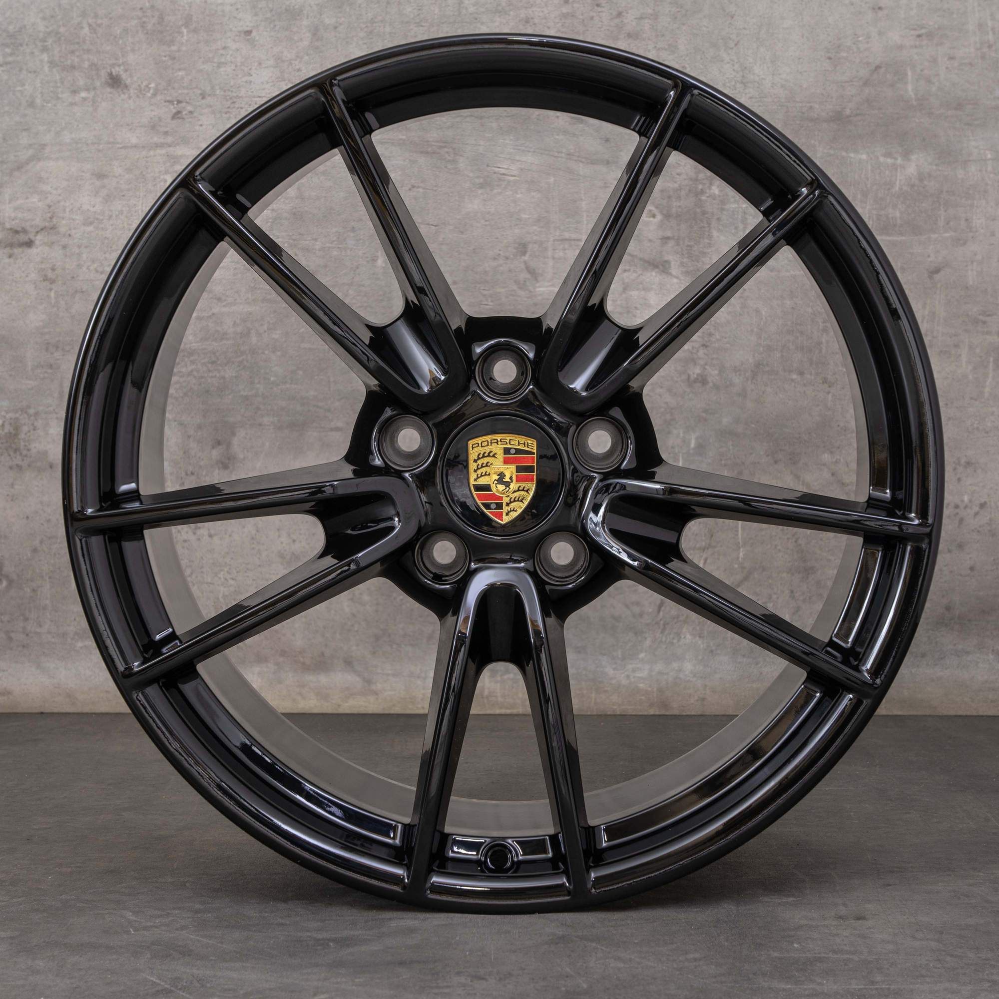 Oryginalne felgi Porsche 992 I 19 20 cali Carrera 992601025 992601025B czarny błyszczący