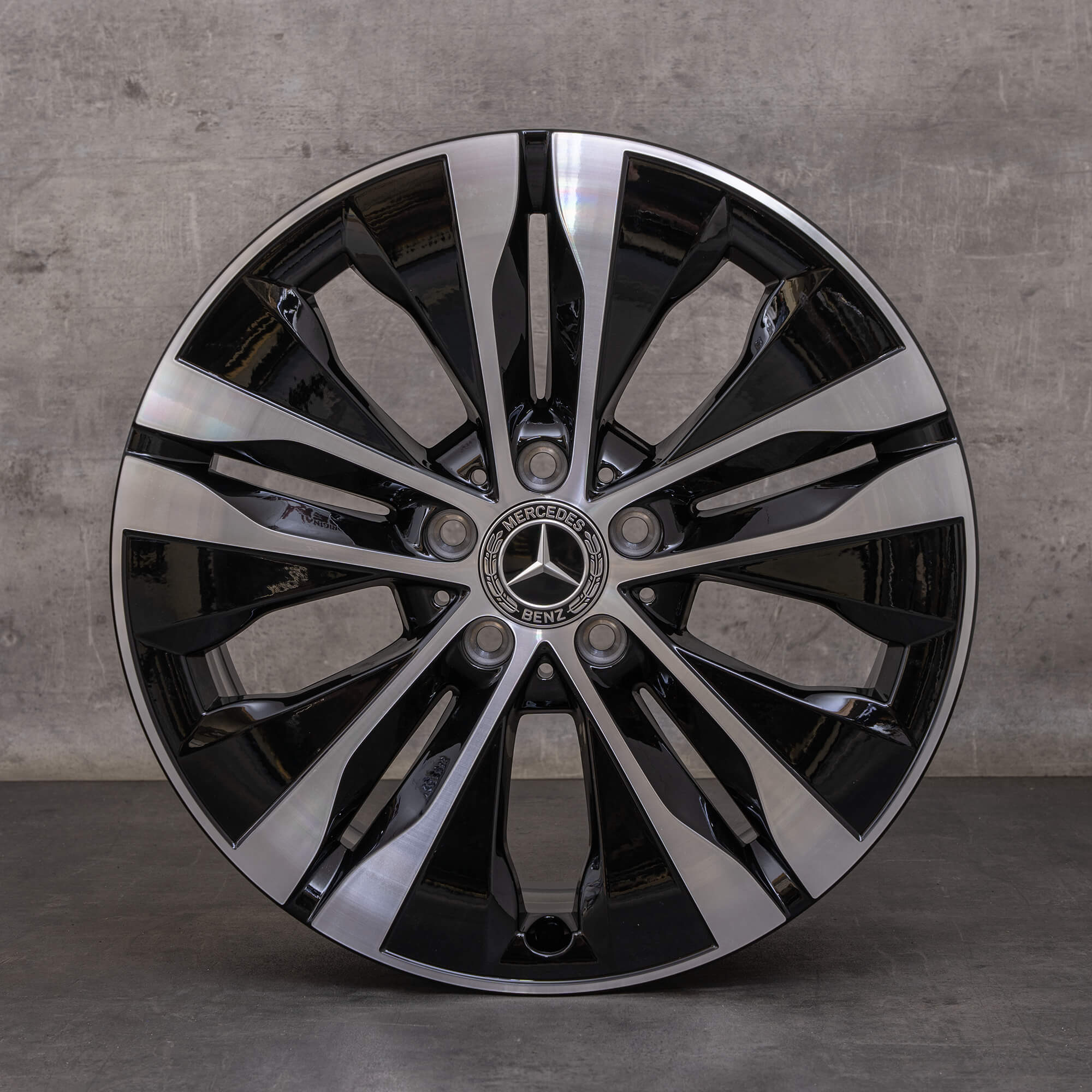 Oryginalne felgi Mercedes Benz Klasa C Hybryda 18 cali W206 S206 C300e C300de C400e A2064017300 A2064011400 czarne polerowane toczone