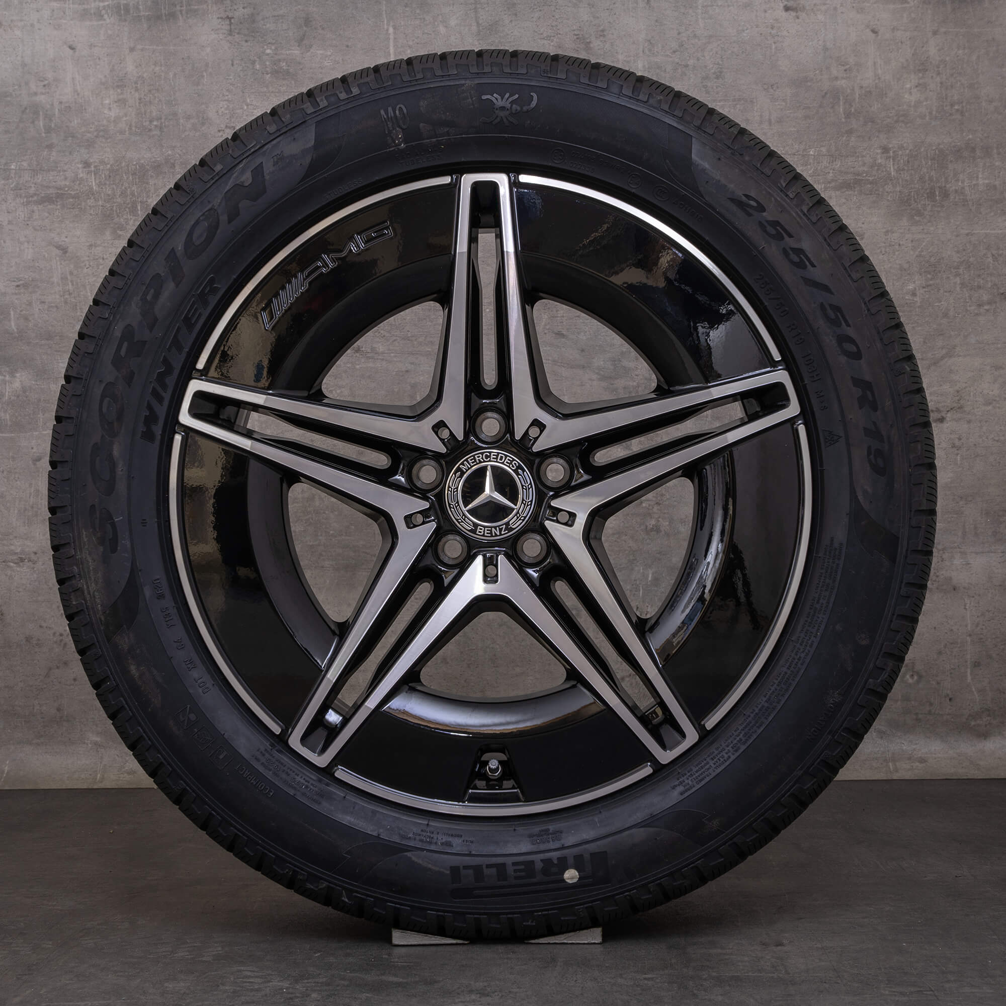 Oryginalne koła zimowe Mercedes Benz EQC AMG 19 cali felgi N293 A2934011500 A2934011600 czarne polerowane toczone