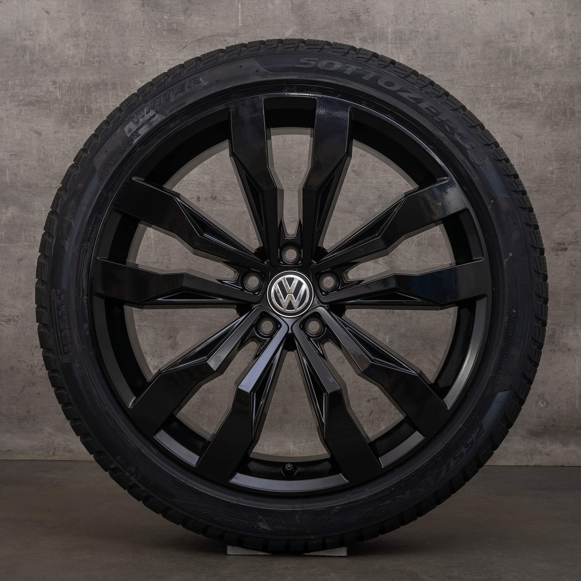 Originale VW Tiguan II felger 20 tommer 5NA 5N vinterdekk 5NA601025G Suzuka