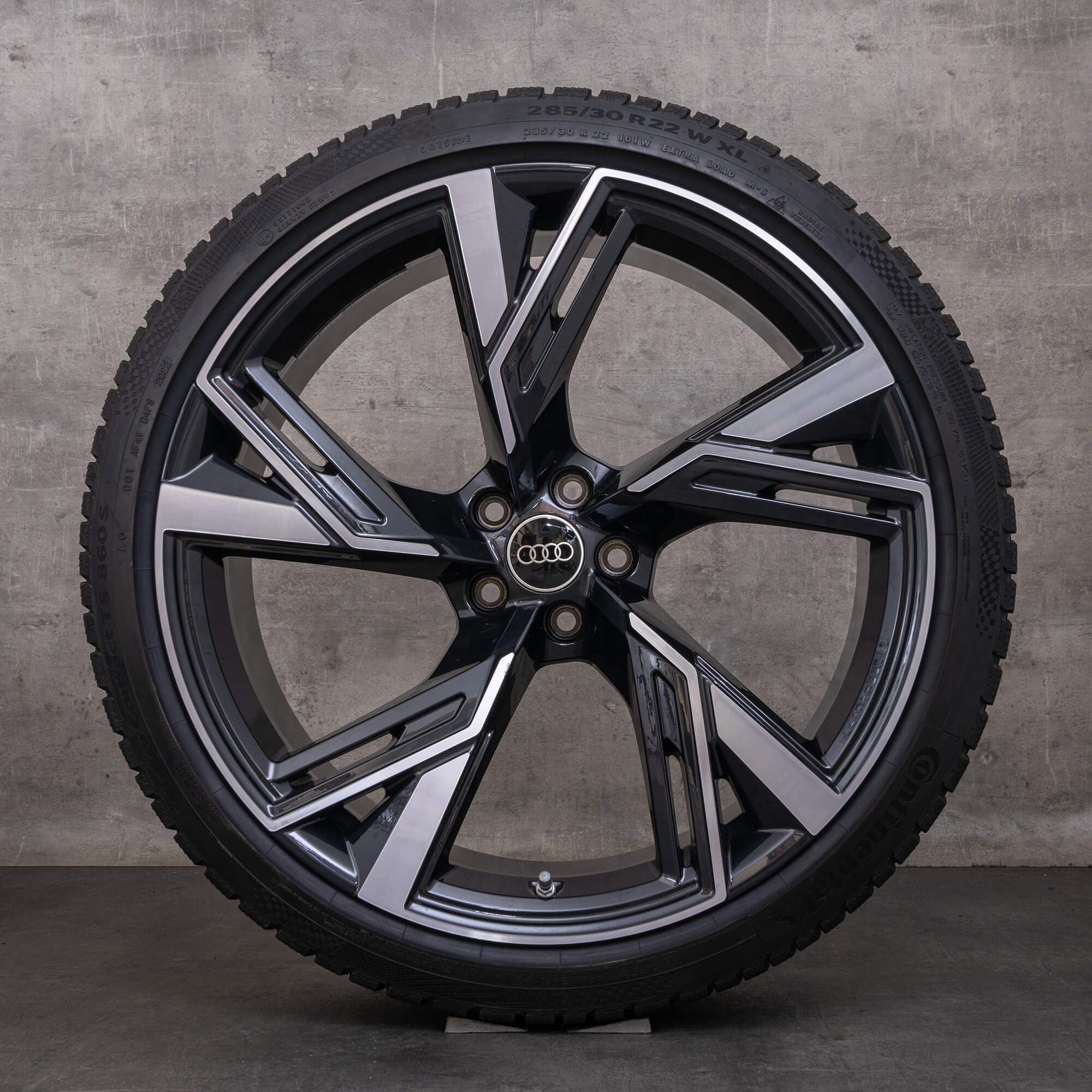 OEM Audi RS6 RS7 snow tire packages 22 inch 4K RS rims 4K0601025S ...