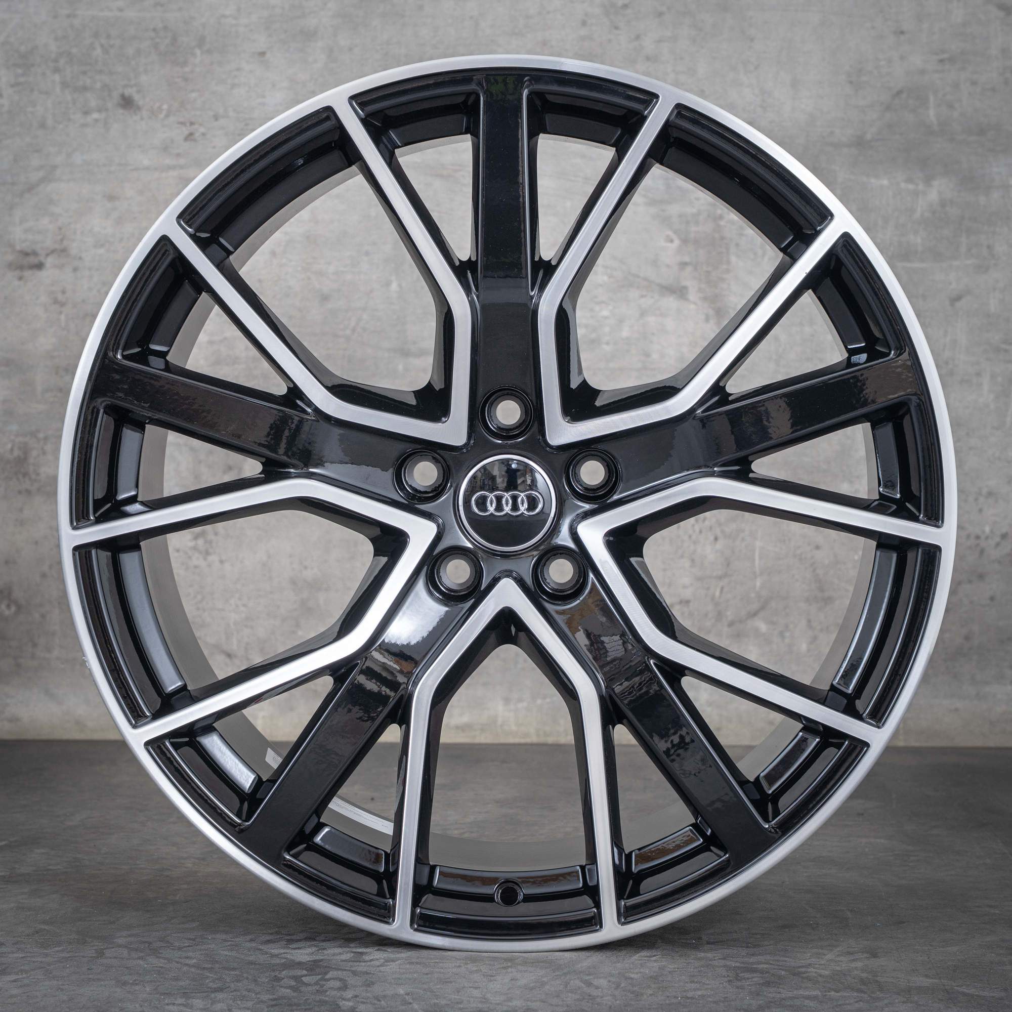 OEM Audi A5 S5 Rims 20 inch F5 8W B9 8W0601025EG black polisched NEW