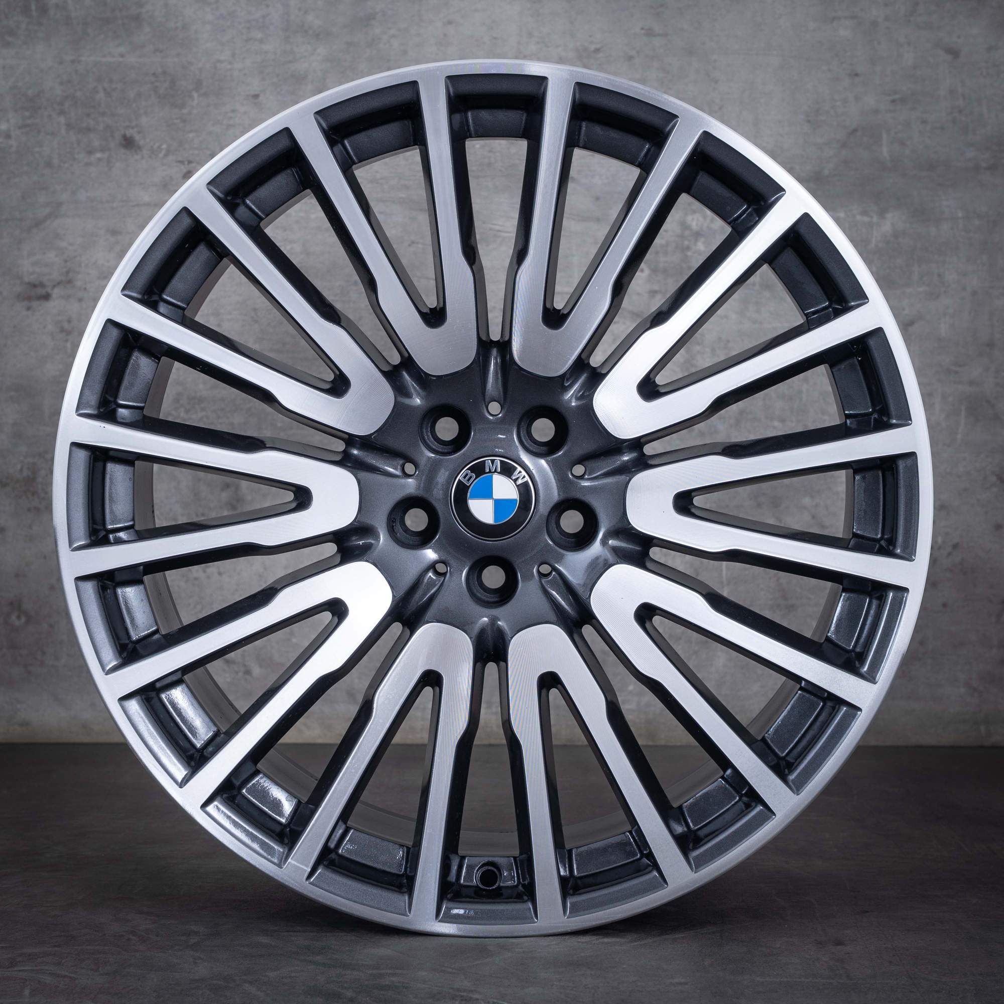 Oryginalne felgi BMW serii 6 7 21 cali GT G32 G11 G12 Styling 629 6863112 6863113 orbit grey glossy turned