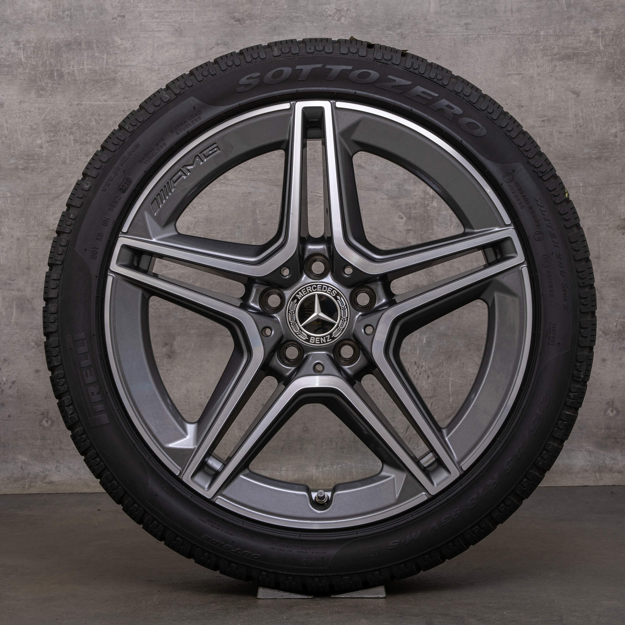 Neumáticos de invierno originales Mercedes Benz Clase A A35 AMG 18 pulgadas W177 V177 llantas A1774013800 gris himalaya brillante torneado