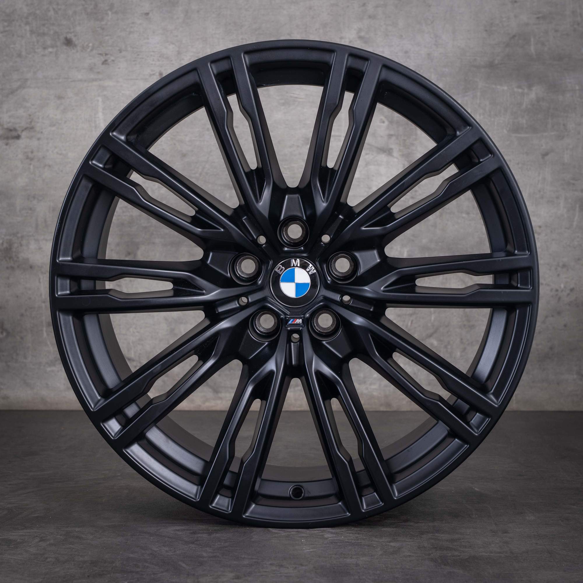 Jantes d'origine BMW M2 M3 M4 19 pouces G87 G80 G82 G83 style 829 M références 8093844 8093845 noir jais mat