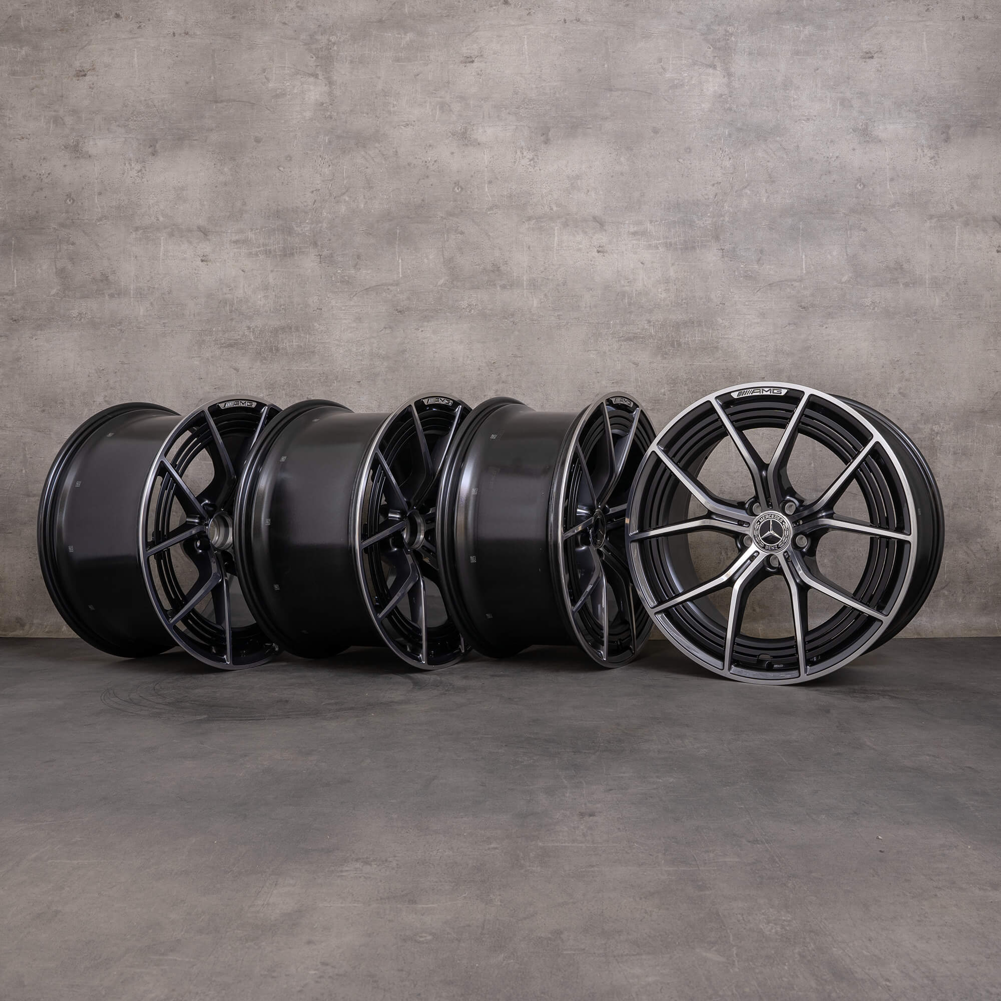 Originální disky Mercedes Benz AMG GT 43 53 63 S 4Matic+ & E Performance 20" X290 4-tr A2904011600 A2904011700 himalaya šedá lesklá soustružená NOVÉ