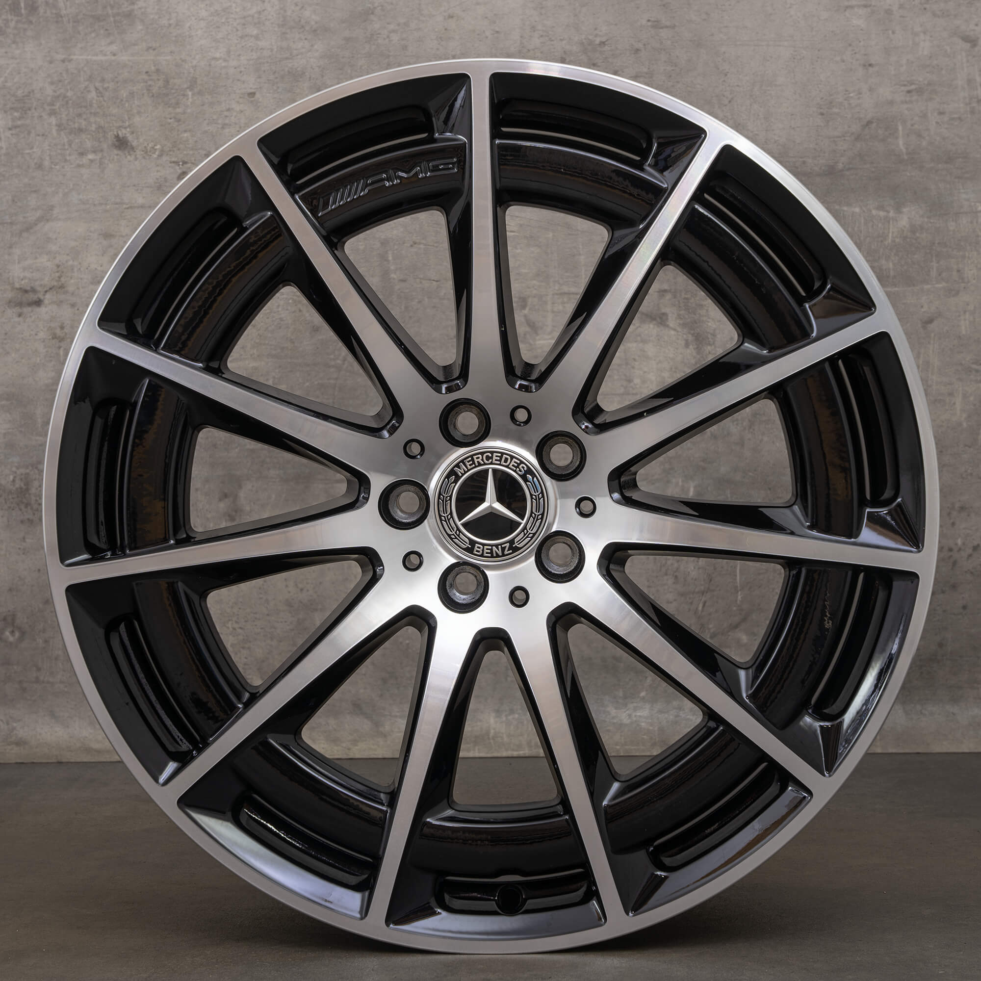 Originale AMG Mercedes EQE X294 21-tommer fælge A2974011400 sort højglansdrejet