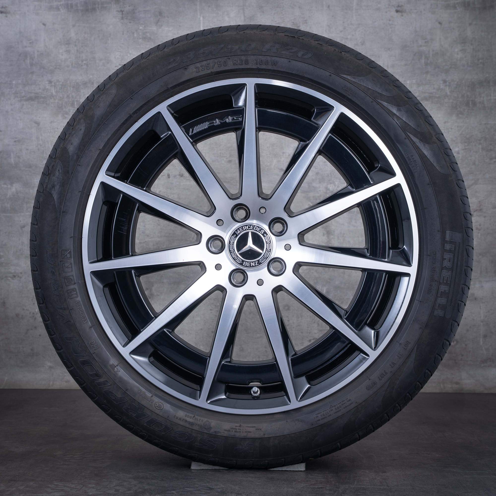 OEM Mercedes-Benz EQC 20inch N293 summer wheels A2934010800 A2934010900 Black Front diamond cut - wheel 2 of 4