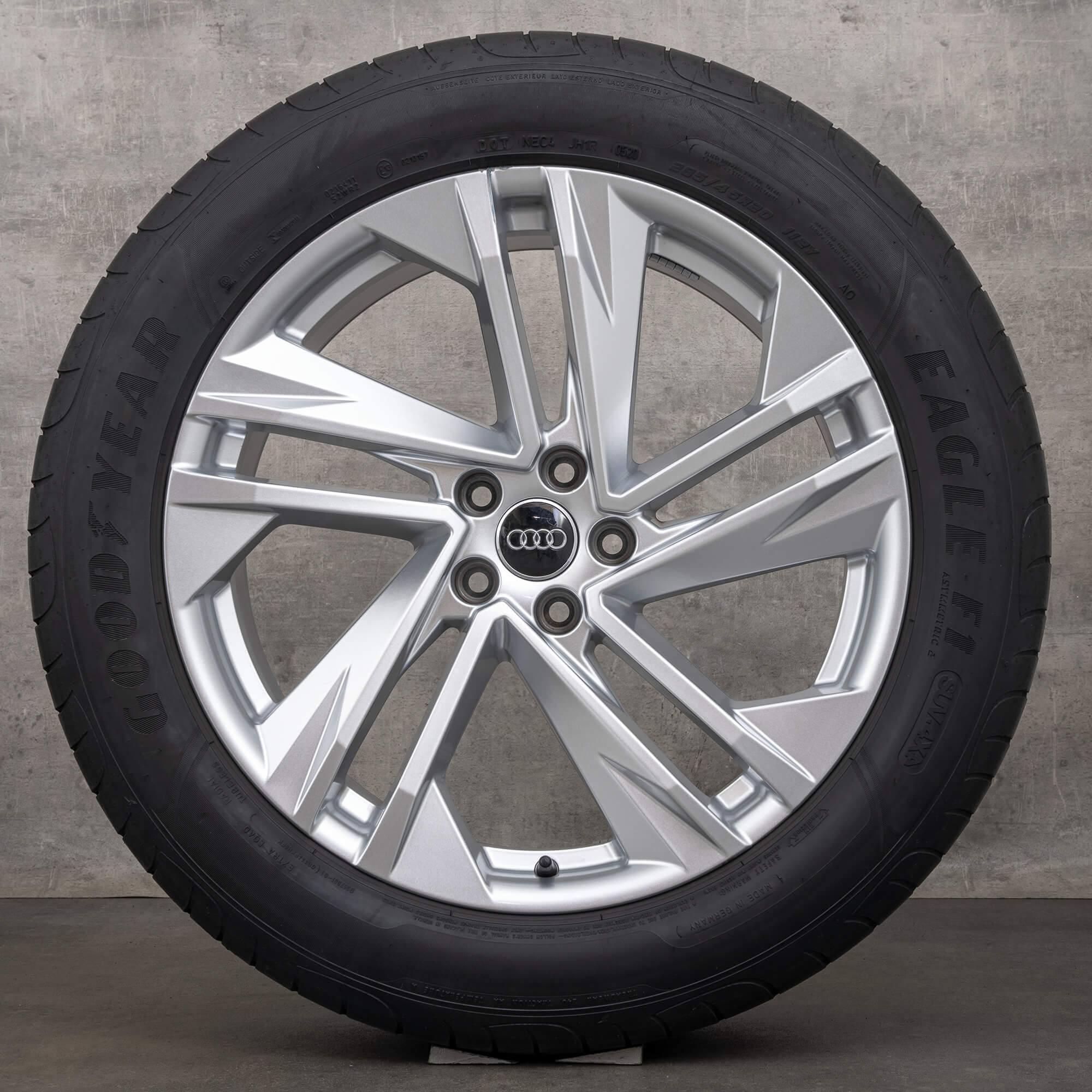 OEM Audi Q7 rims 20 inch 4M winter wheels 4M0601025BQ turbines silver tires