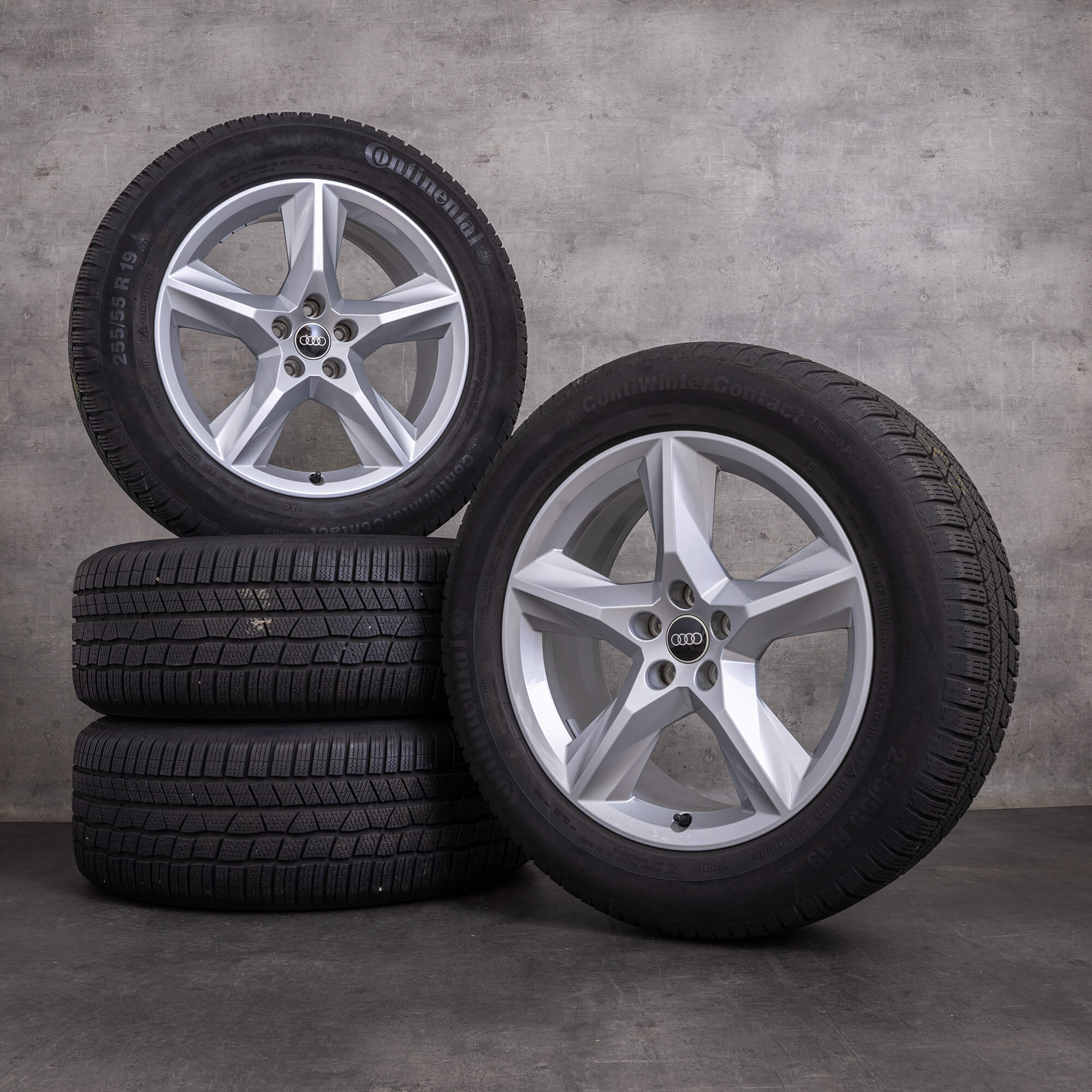 OEM Audi Q7 snow tire packages 19 inch 4M rims 4M0601025F silver glossy
