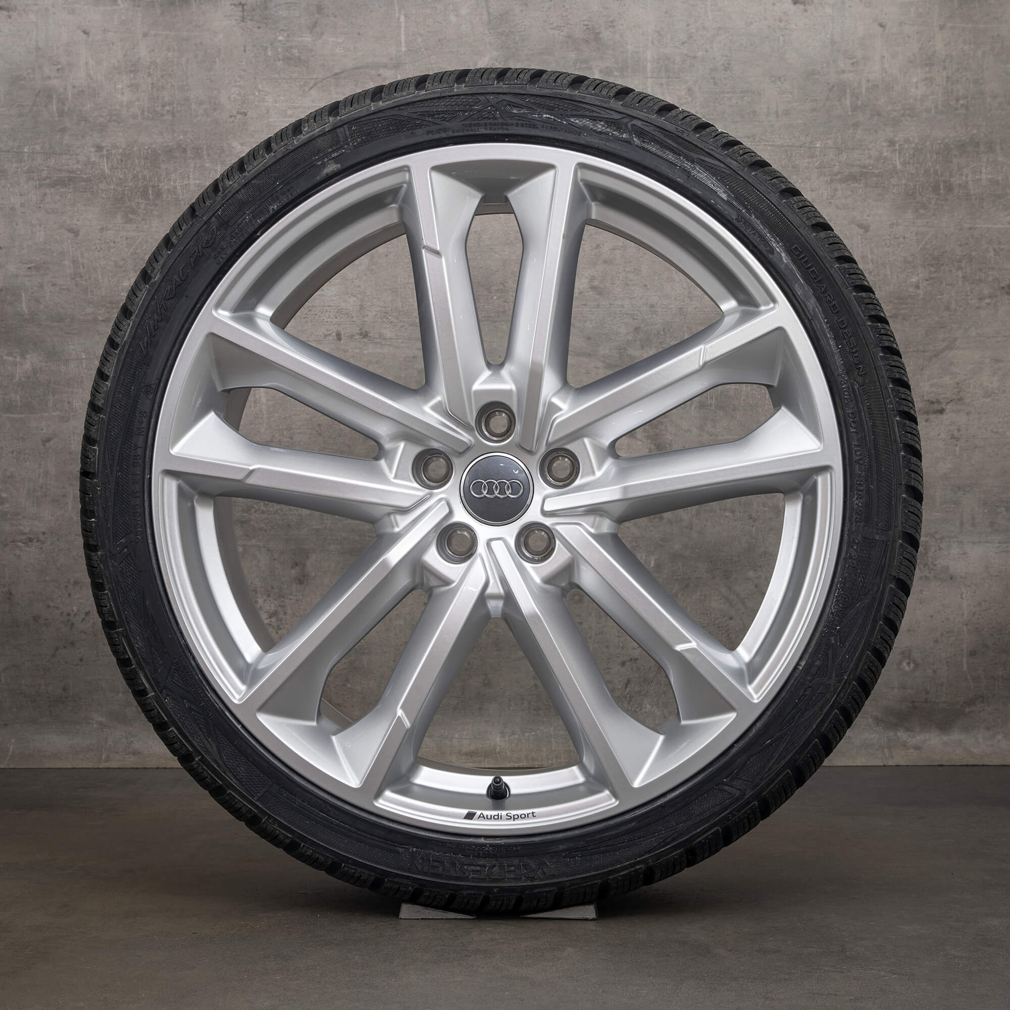 Original Audi A6 S6 4K C8 21 Zoll Felgen Winterreifen 4K0601025AE silber 5 Doppelarm Sport Design