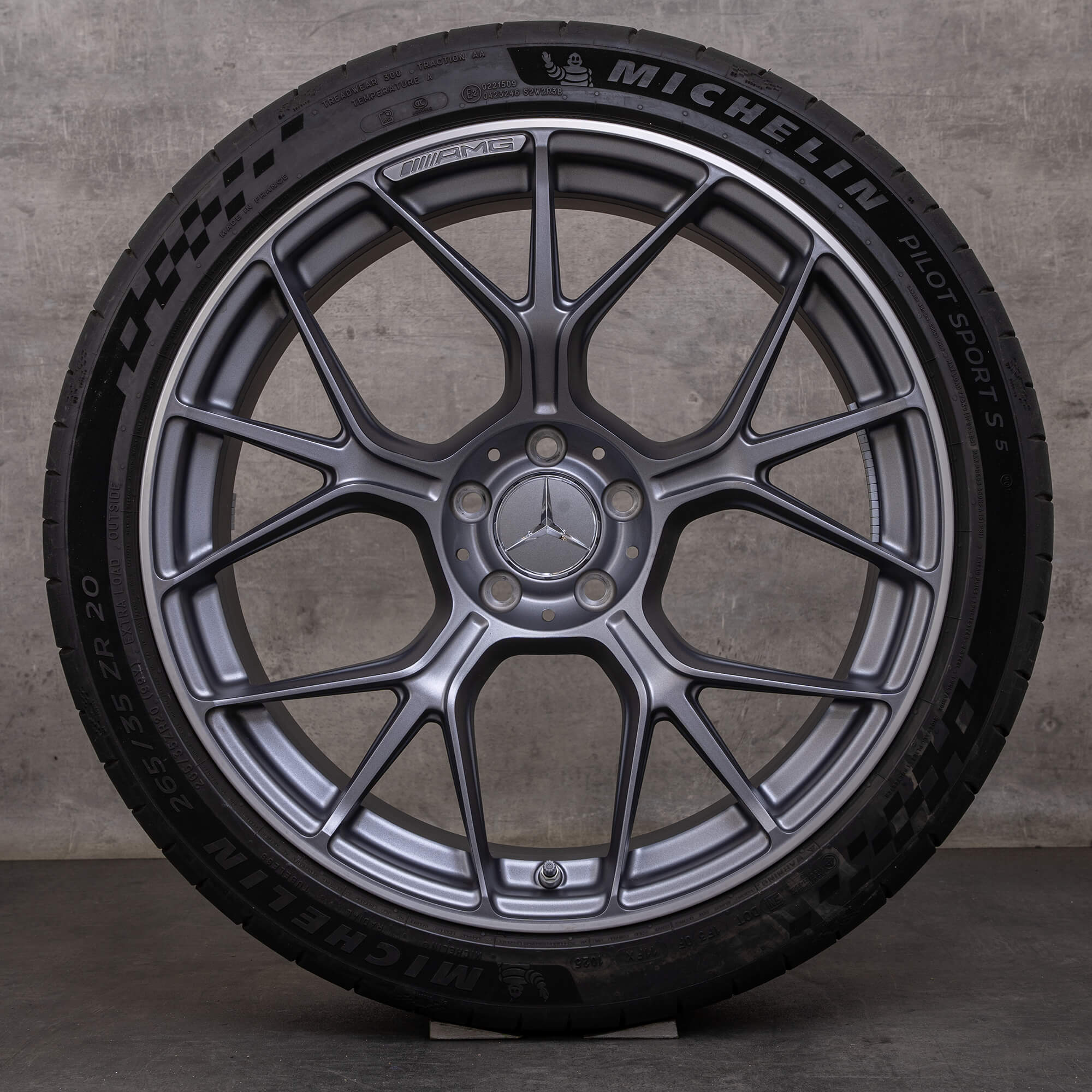 Alkuperäiset Mercedes Benz CLE 53 AMG vanteet 20 tuuman C236 A236 kesäpyörät A2364013100 A2364013200 himalajanharmaa matta kiillotettu pinta