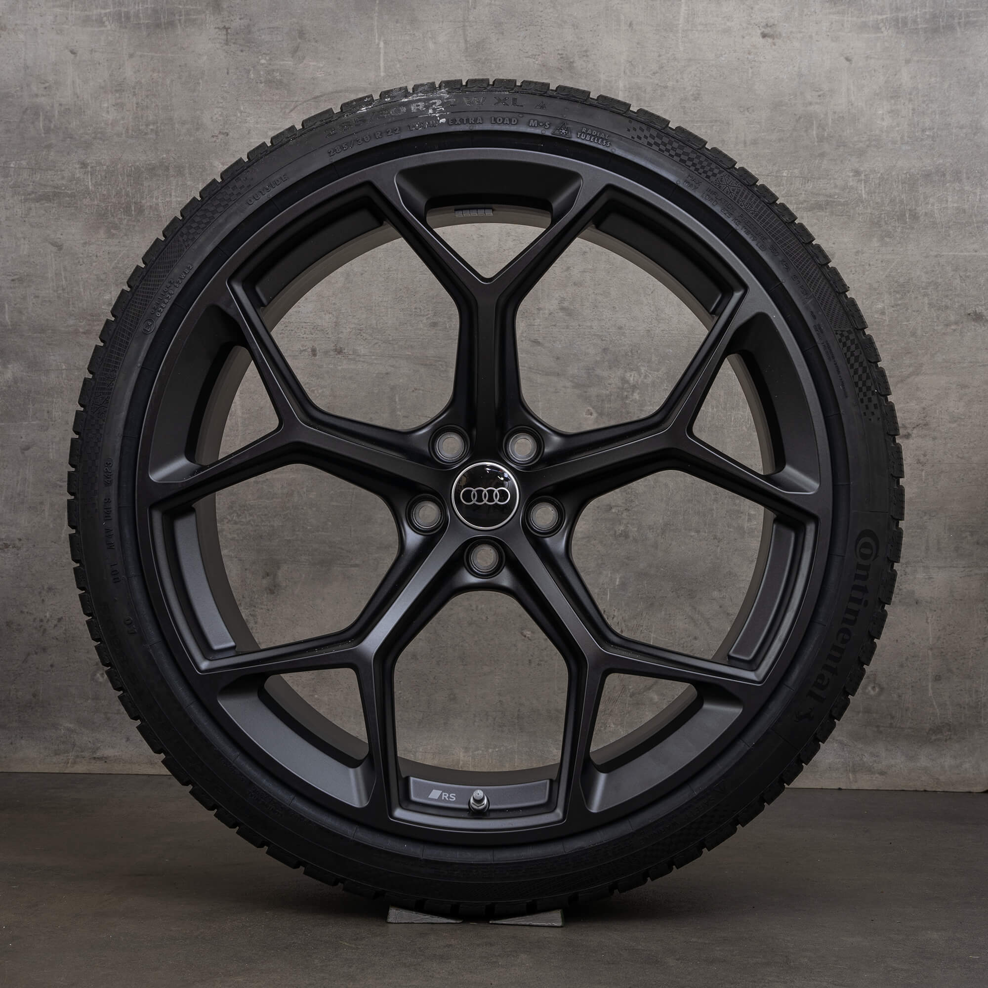 Original Audi RS Q8 Winterrder 23 pouces 4M8 jantes 4M8601025CM noir satiné NEUF