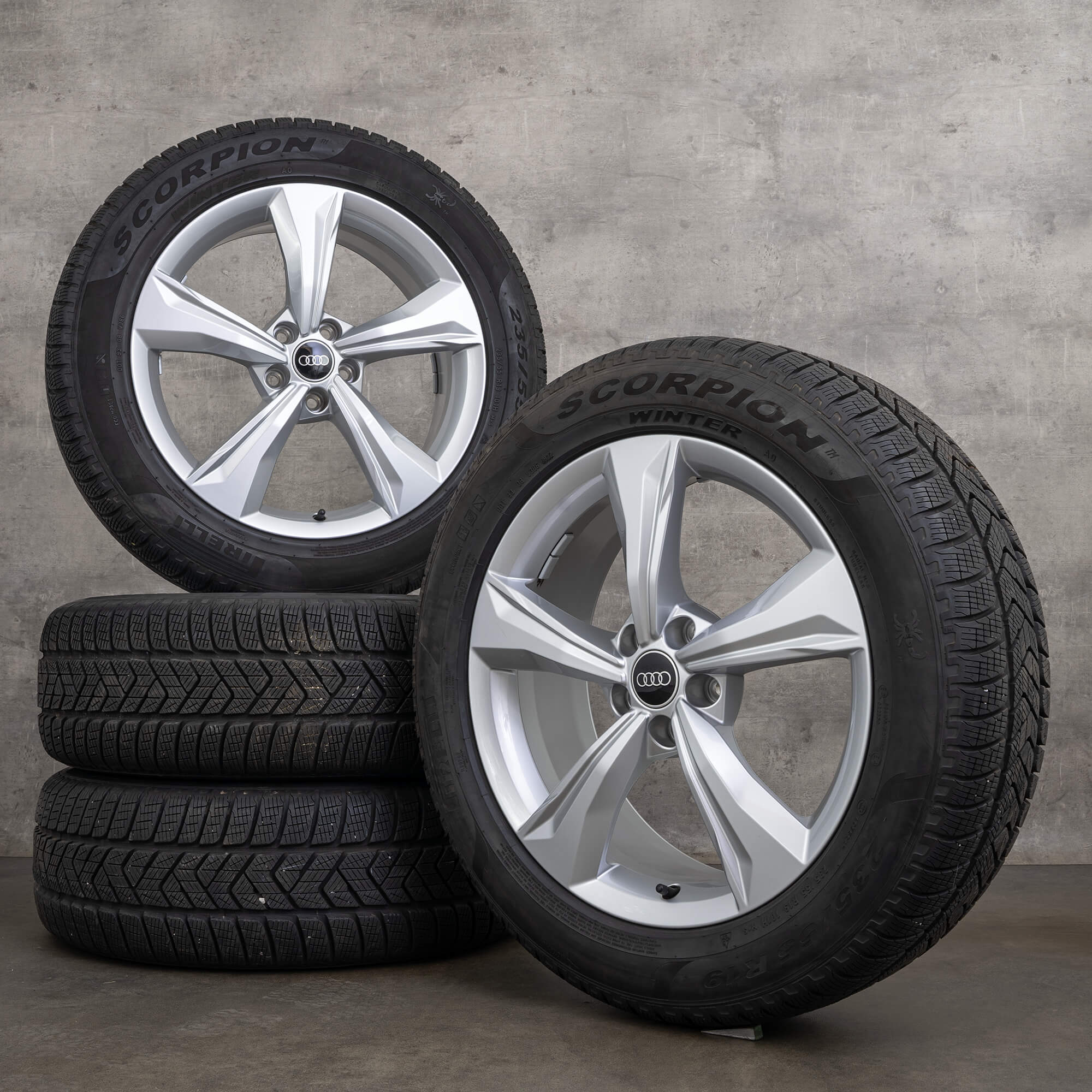 Oryginalne koła zimowe Audi Q5 SQ5 19 cali FY felgi 80A601025K srebrne