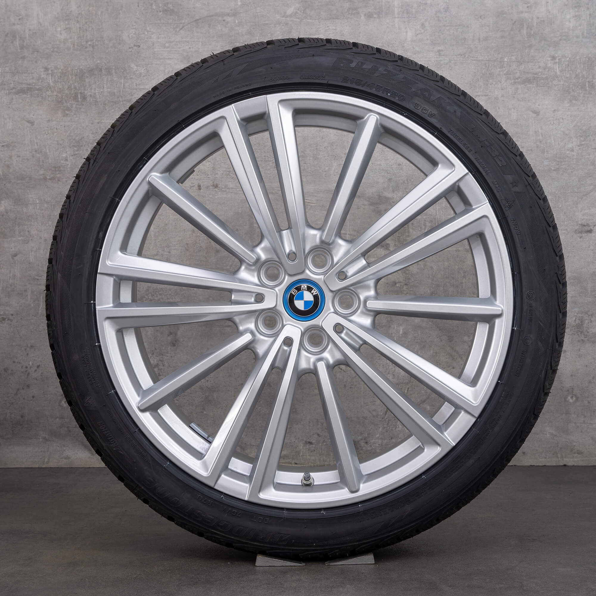BMW i8 I12 I15 ruedas de invierno 20 pulgadas neumáticos estilo 516 llantas