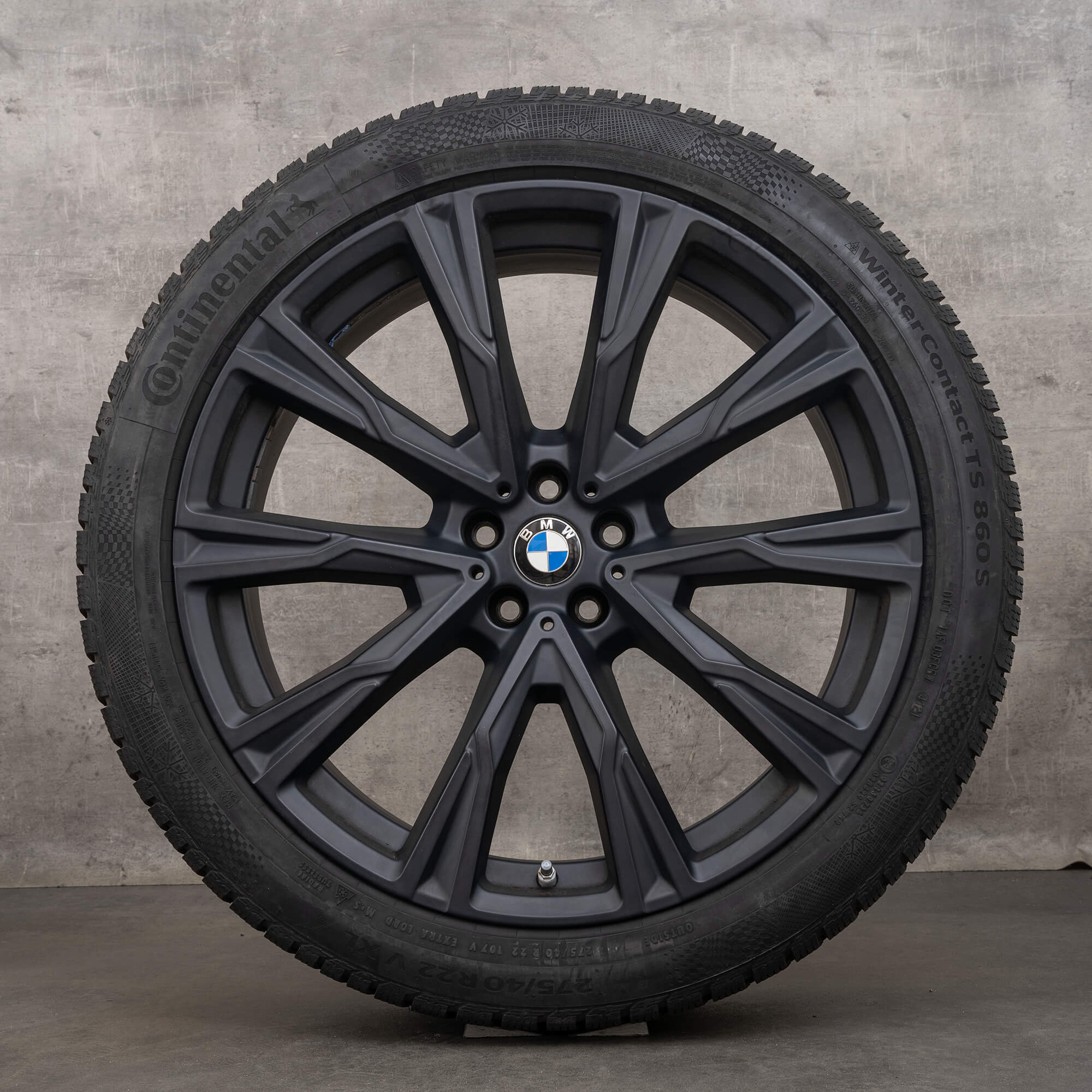 BMW X7 G07 winter wheels 22 inch rims tires 8074222 8090109