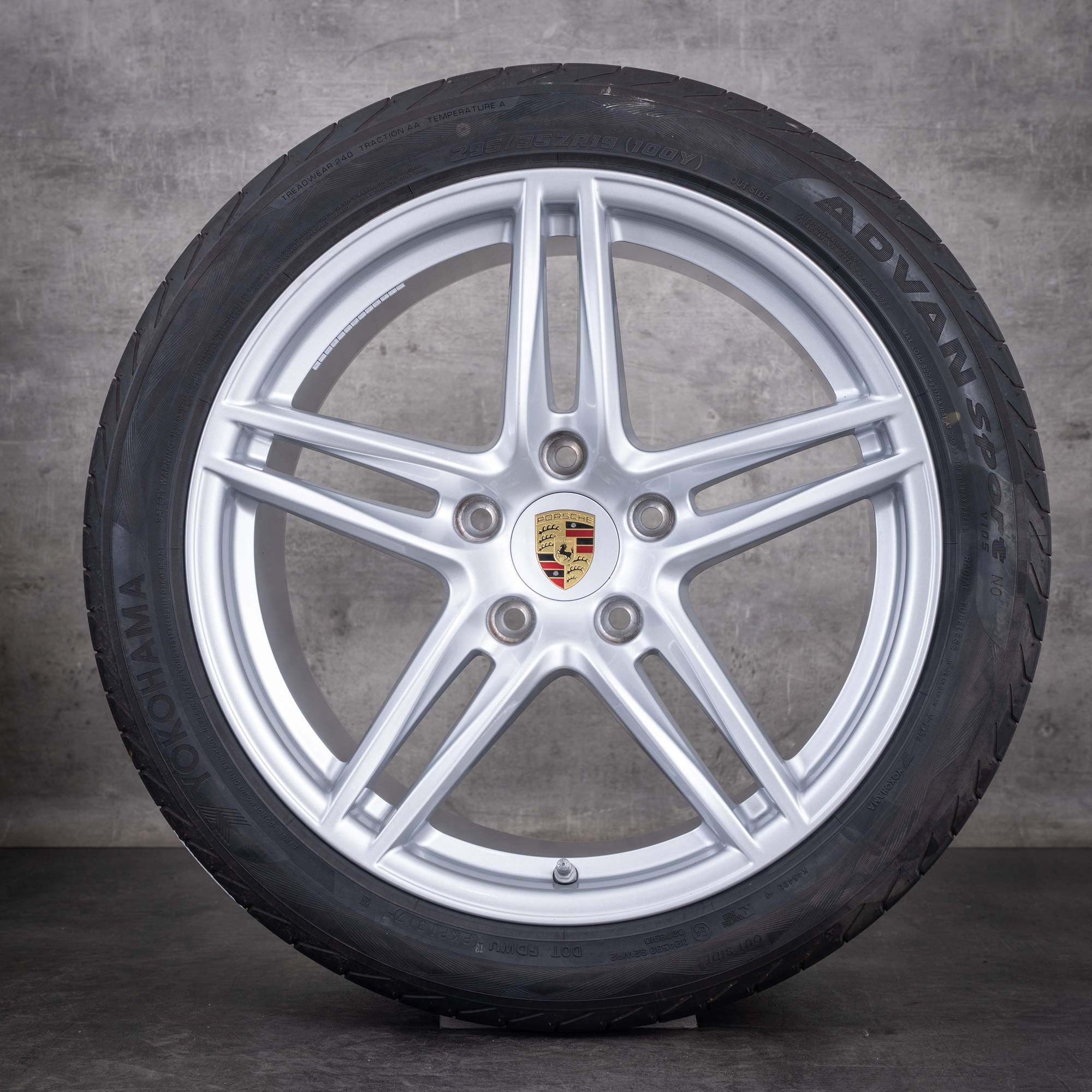 Original Porsche 991 II Felgen 19 Zoll Carrera 4 4S GTS Sommerräder 99136251000 99136256001 silber glanz