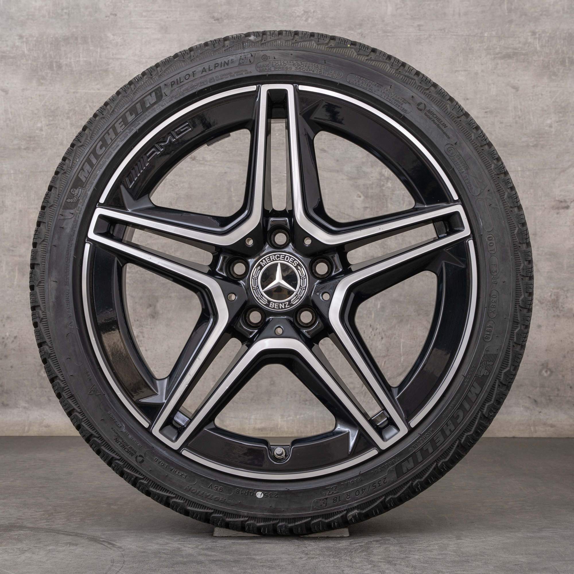 Oryginał Mercedes Benz Klasa A A35 AMG koła zimowe 18 cali W177 V177 felgi A1774011800 czarny polerowane