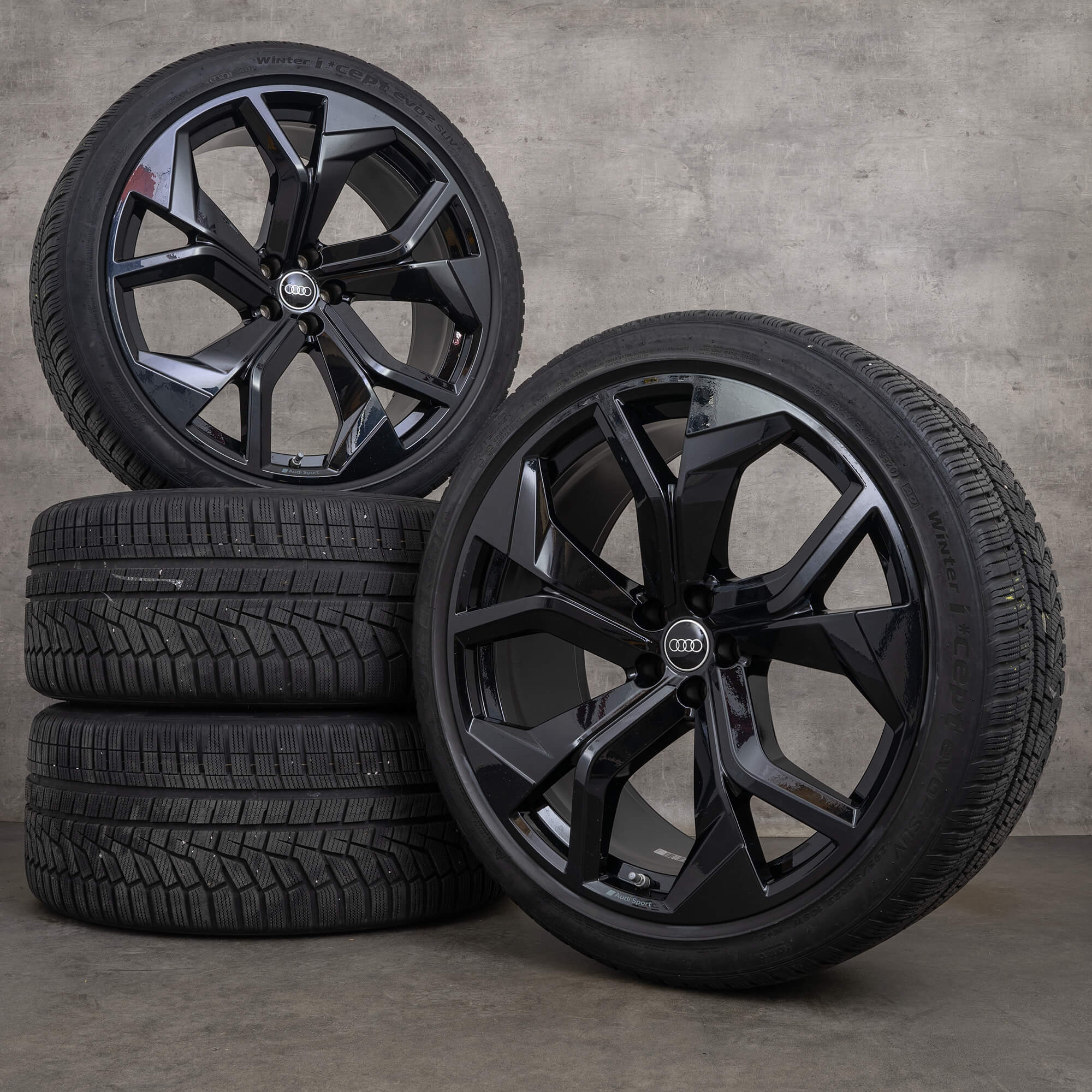 Audi RS Q8 4M8 winter wheels 23 inch rims tires 4M8601025AP black