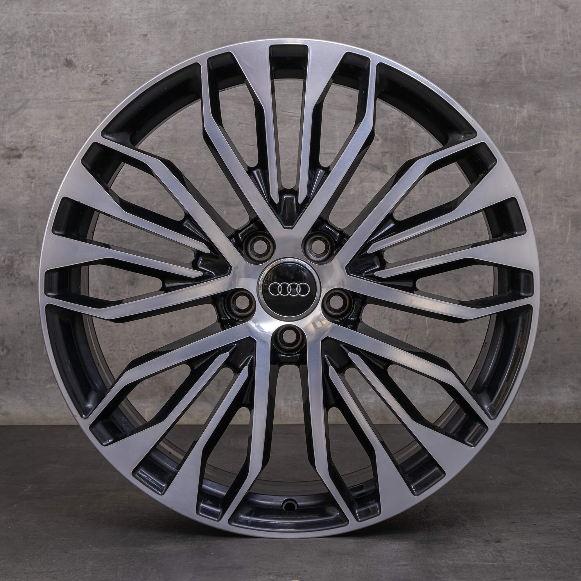 Original Audi A6 S6 fälgar / fälg 20 tum 4G C7 4G0601025CR svart polerad