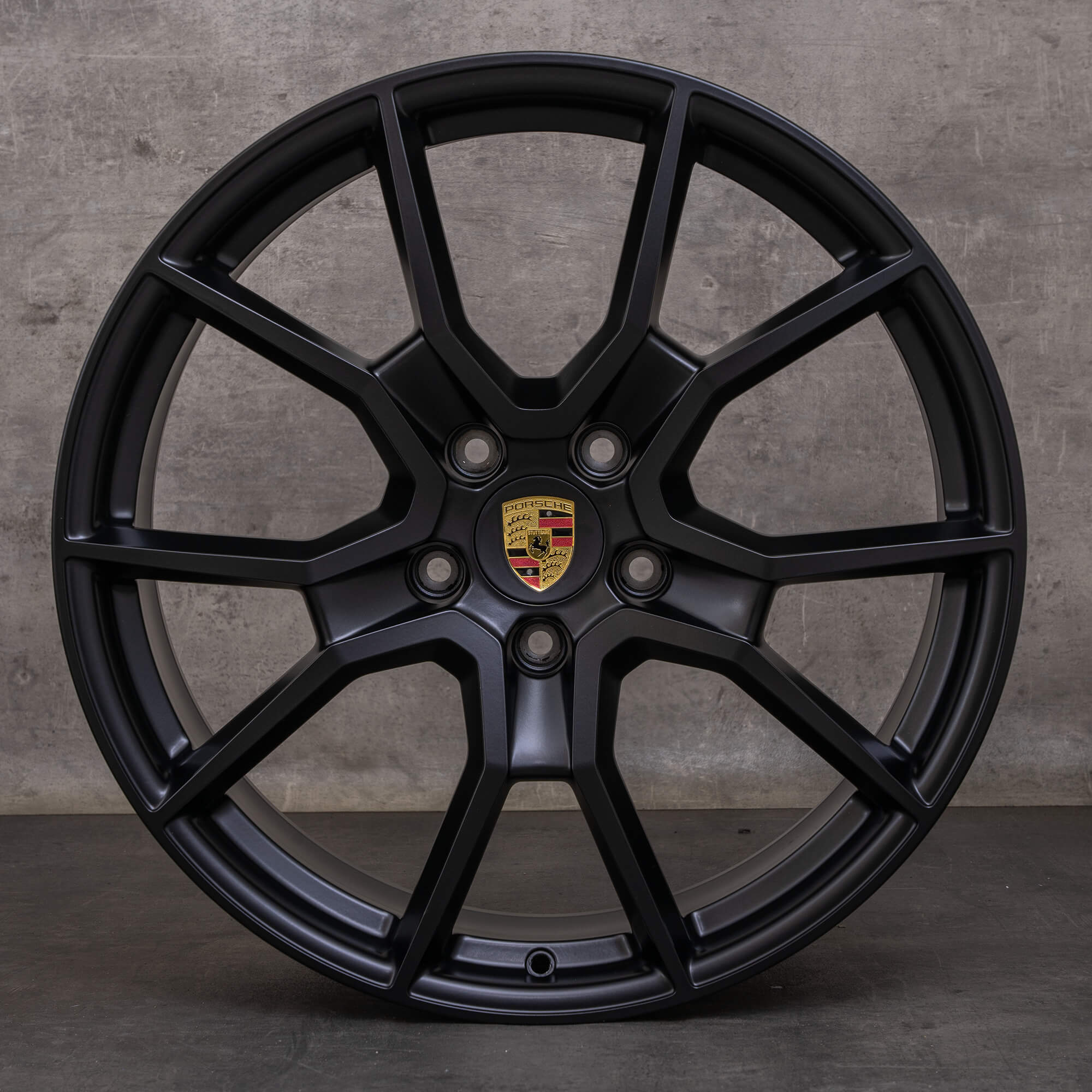 Oryginalne felgi Porsche Taycan 9J1 21 cali 9J1601025BC 9J1601025BD RS Spyder czarny mat
