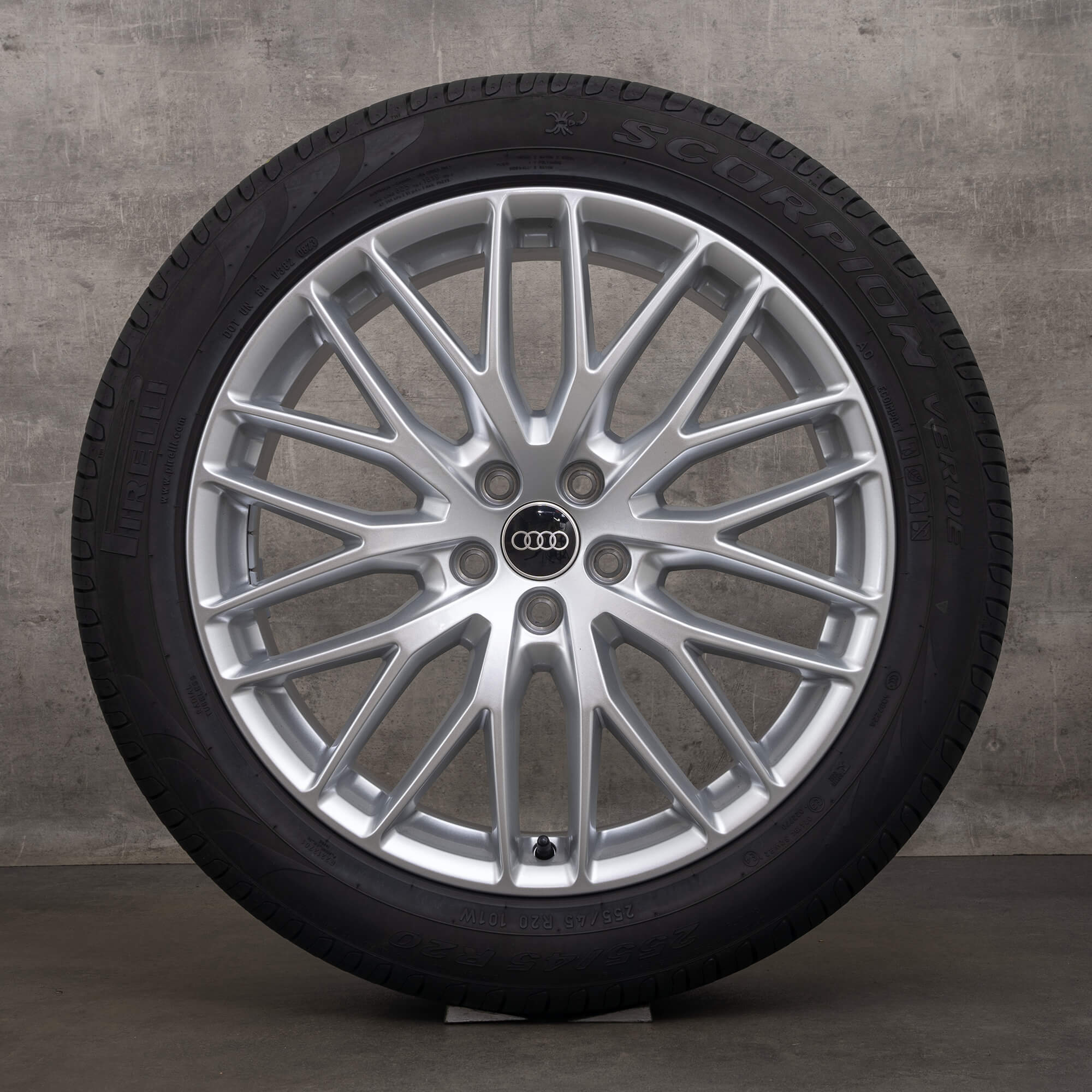 Oryginalne felgi Audi Q5 SQ5 20 cali FY letnie koła 80A601025AB srebrne