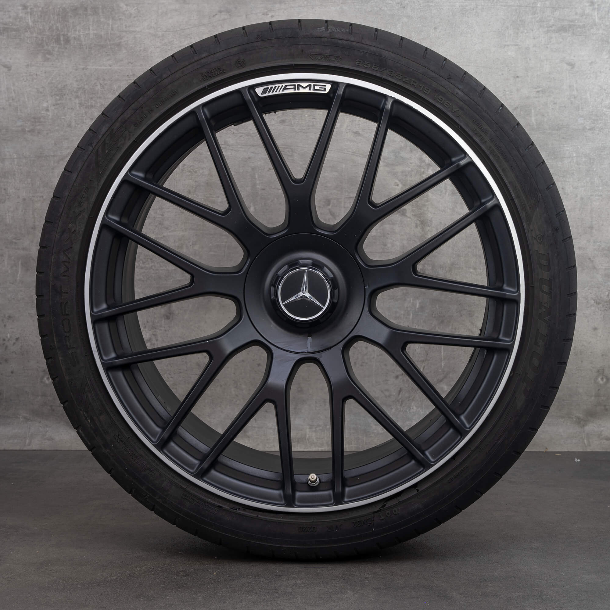 AMG 19 inch Mercedes Benz C63 S Coupé Cabrio C205 A205 zomervelgen zomerbanden