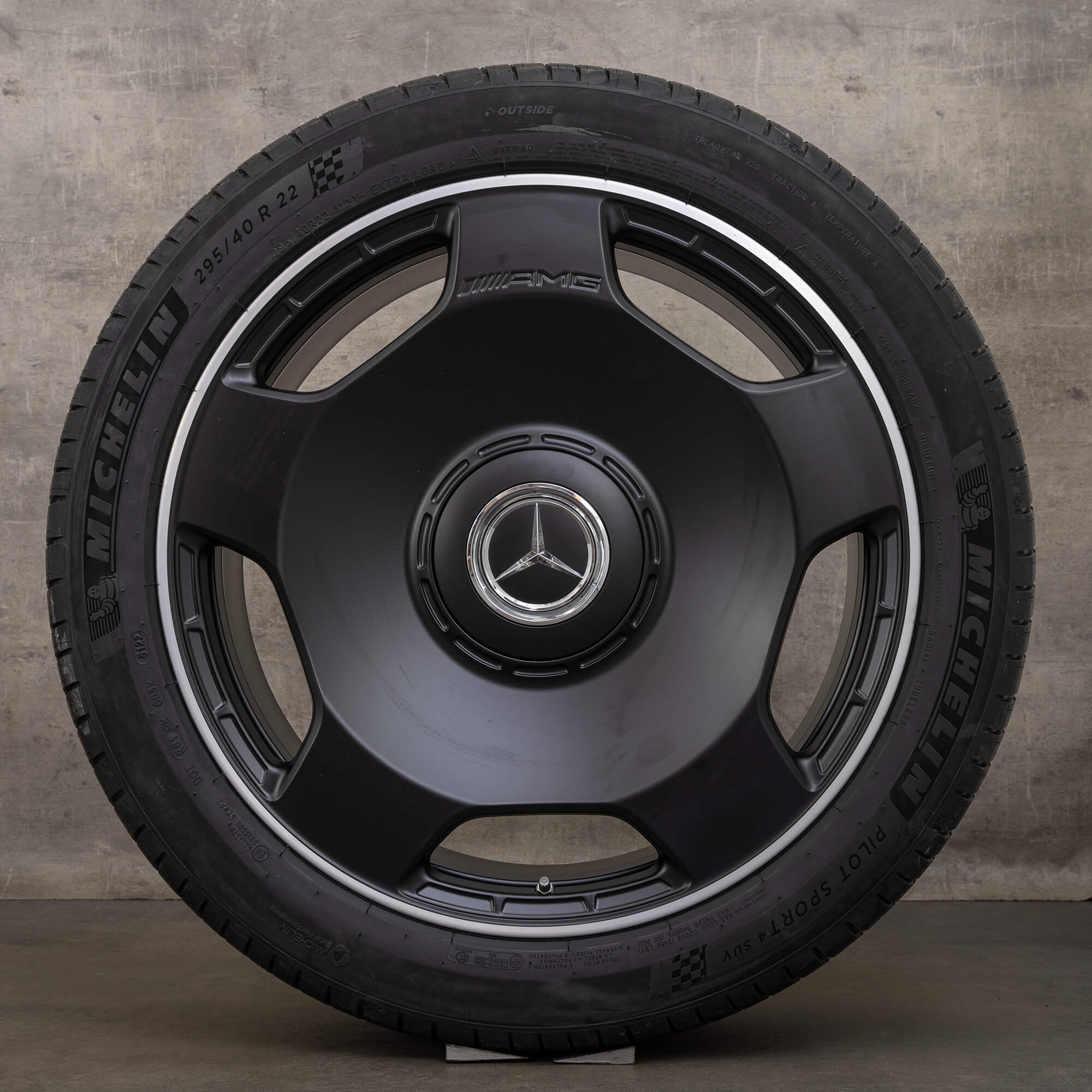 OEM Mercedes Benz G-Class G63 AMG rims 22 inch W463 W465 summer wheels monoblock A4634014100 black matt glossy turned NEW