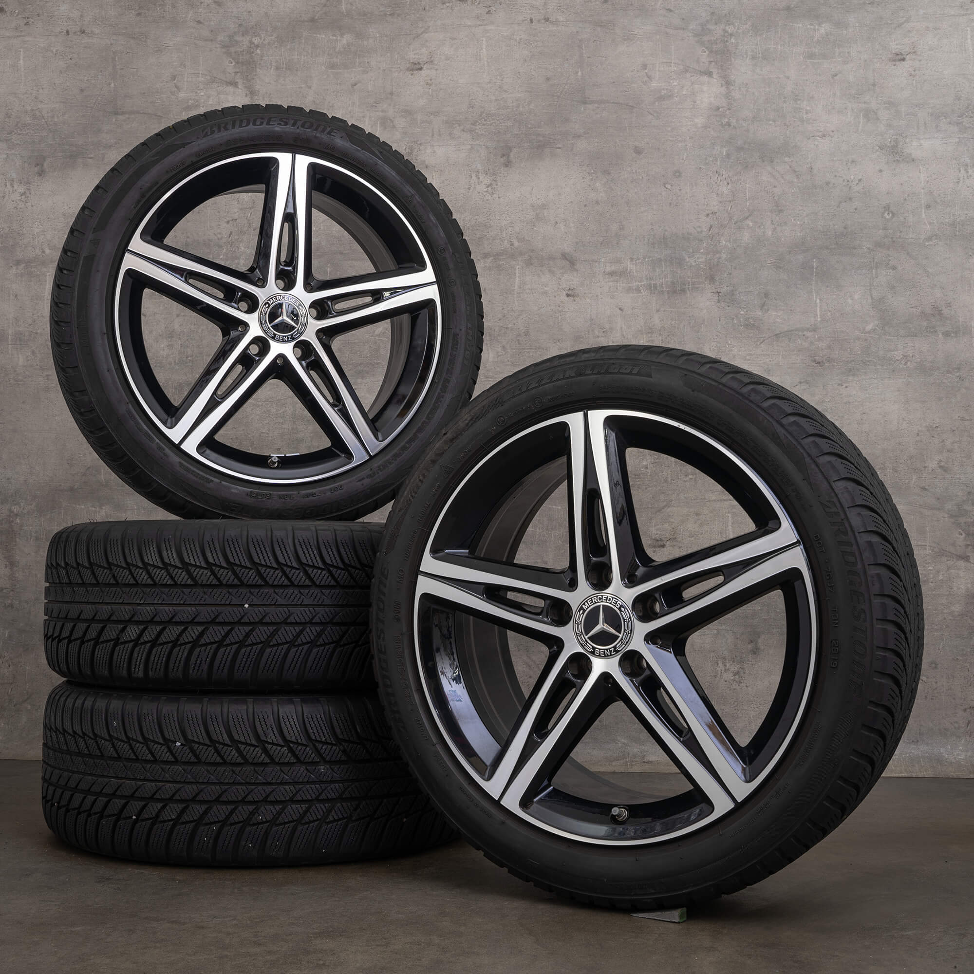 Original Mercedes Benz A B Klasse CLA AMG Winterräder 18 Zoll W177 W247 W118 Felgen A1774010700 schwarz glanzgedreht