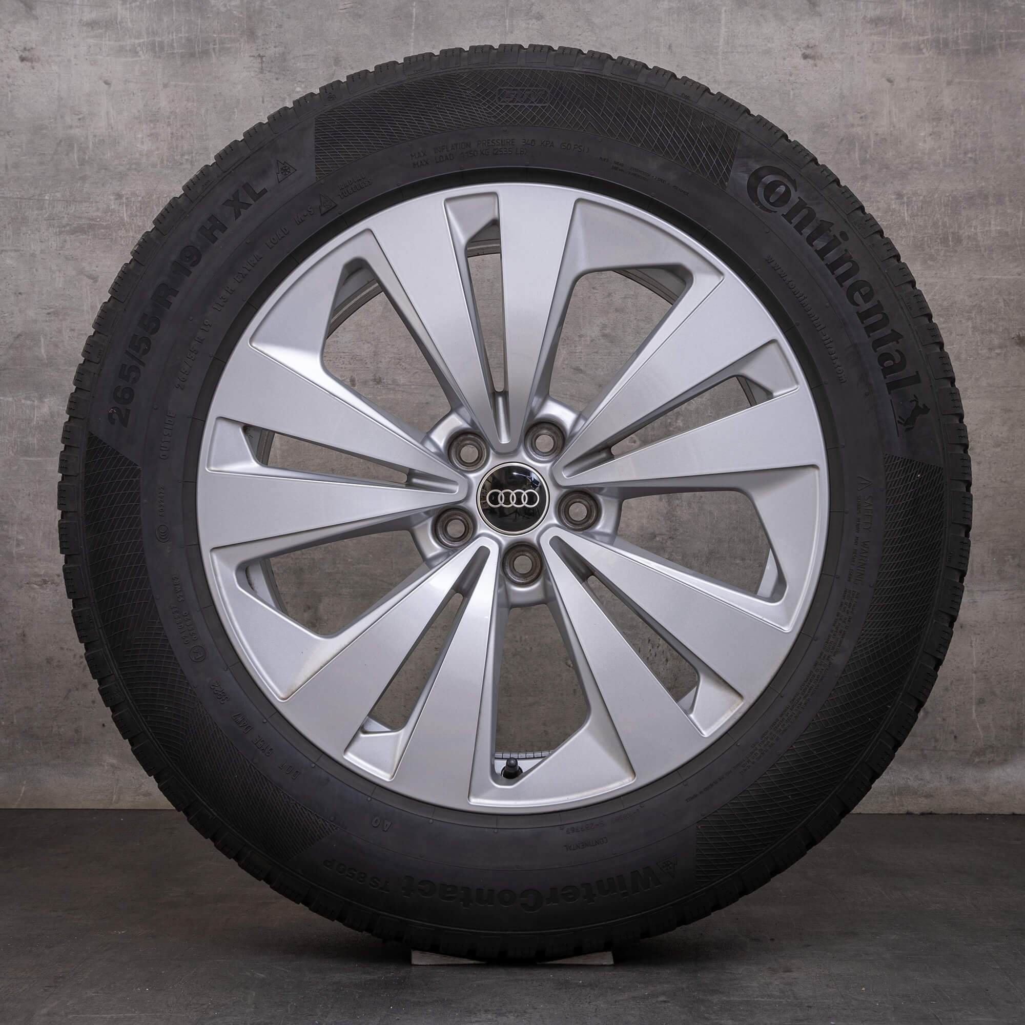 OEM Audi Q8 SQ8 snow tire packages 19 inch 4M8 rims 4M8601025 silver glossy