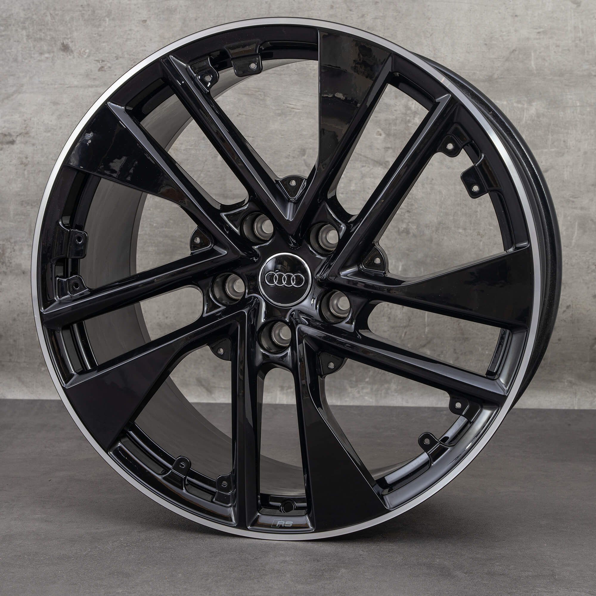 1x Audi 21 inch rim e-tron e-tron GT RS FW alloy rim 4J3601025K NEW