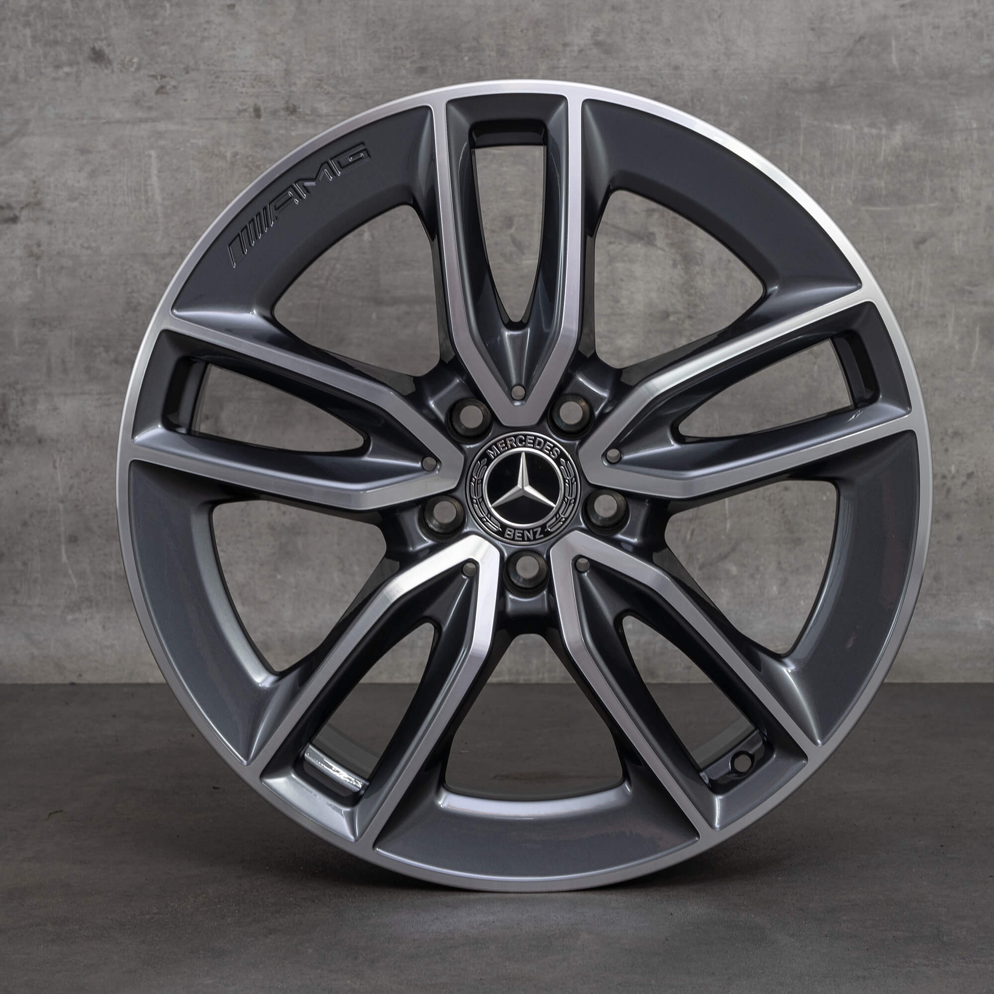 AMG 19 inch Mercedes Benz rims GLB35 X247 alloy A2474011800 NEW