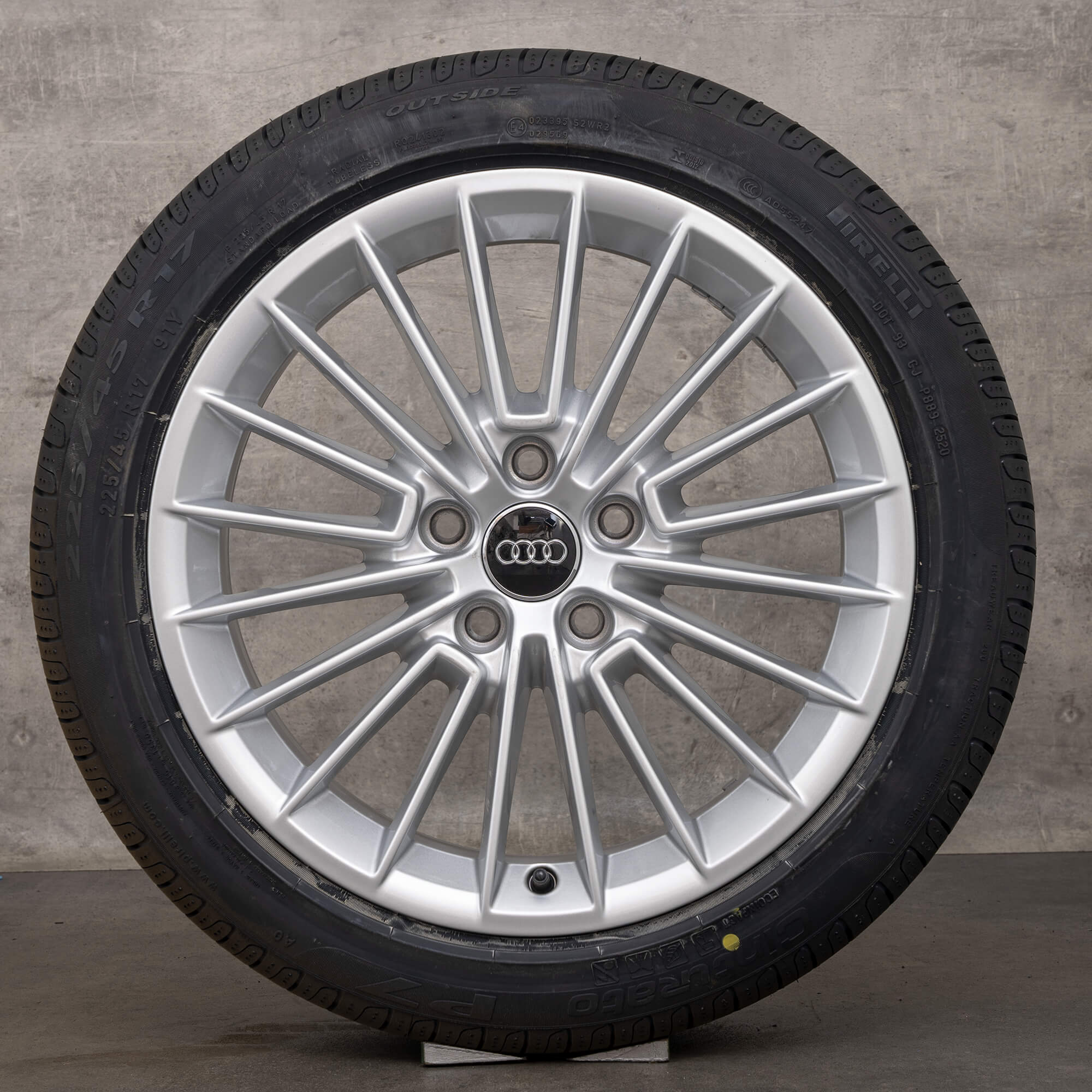 Audi 17 pouces jantes A3 S3 8Y pneus été roues complètes été S line NOUVEAU