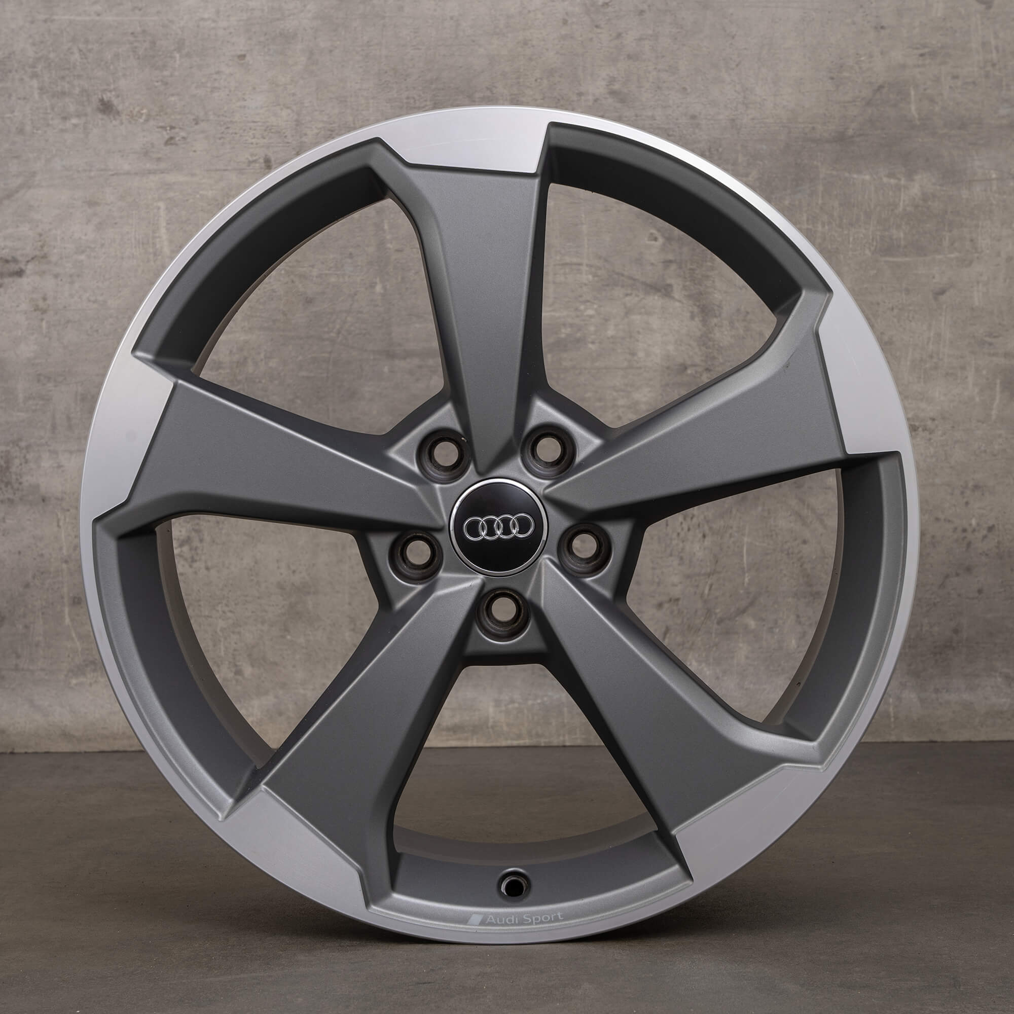Original Audi A3 S3 RS3 8V 19 inch rims 8V0601025FA aluminum rotor