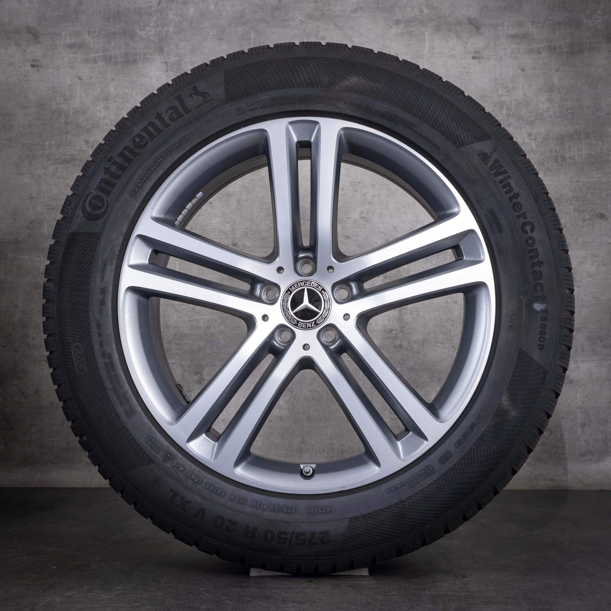 Original Mercedes-Benz GLE vinterhjul 20 tum X167 C167 fälgar A1674012400 A1674012500 himalaya grey fram frontpolerad