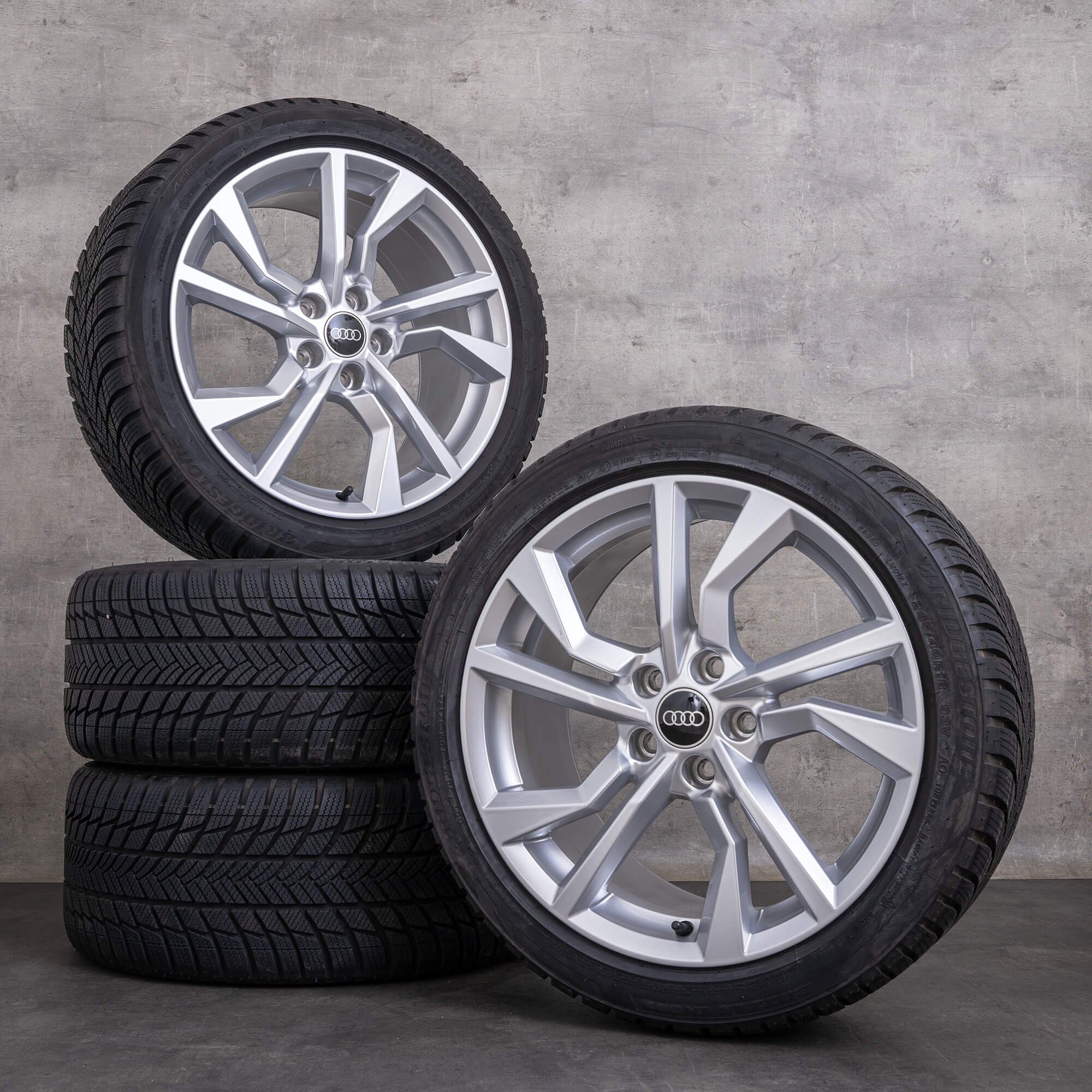 Original Audi TT TTS Winterräder 18 Zoll 8S FV Felgen 8S0601025AN silber