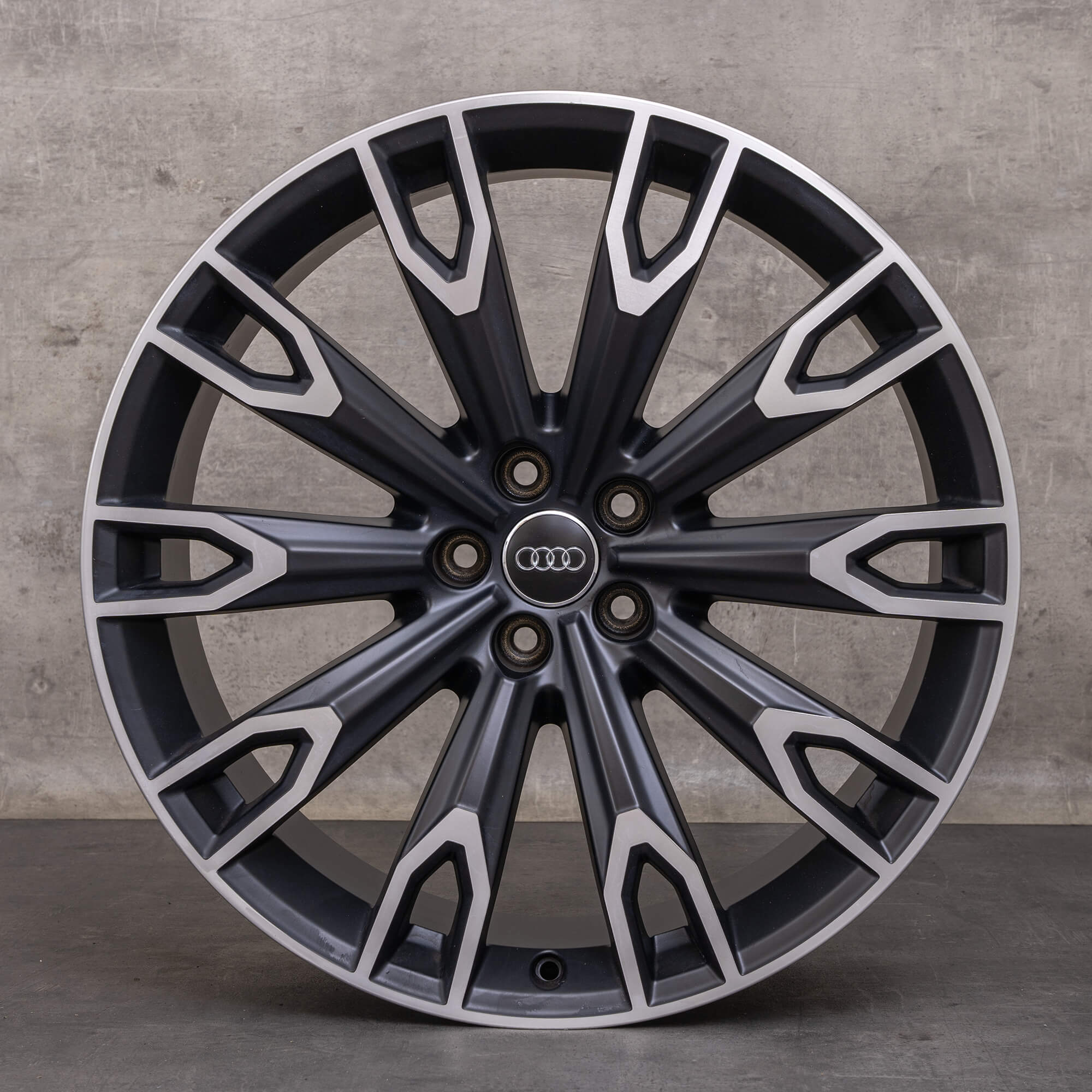 Original Audi Q7 SQ7 Jantes 21 pouces 4M 10 bras Talea Design 4M0071491 noir satiné brillant