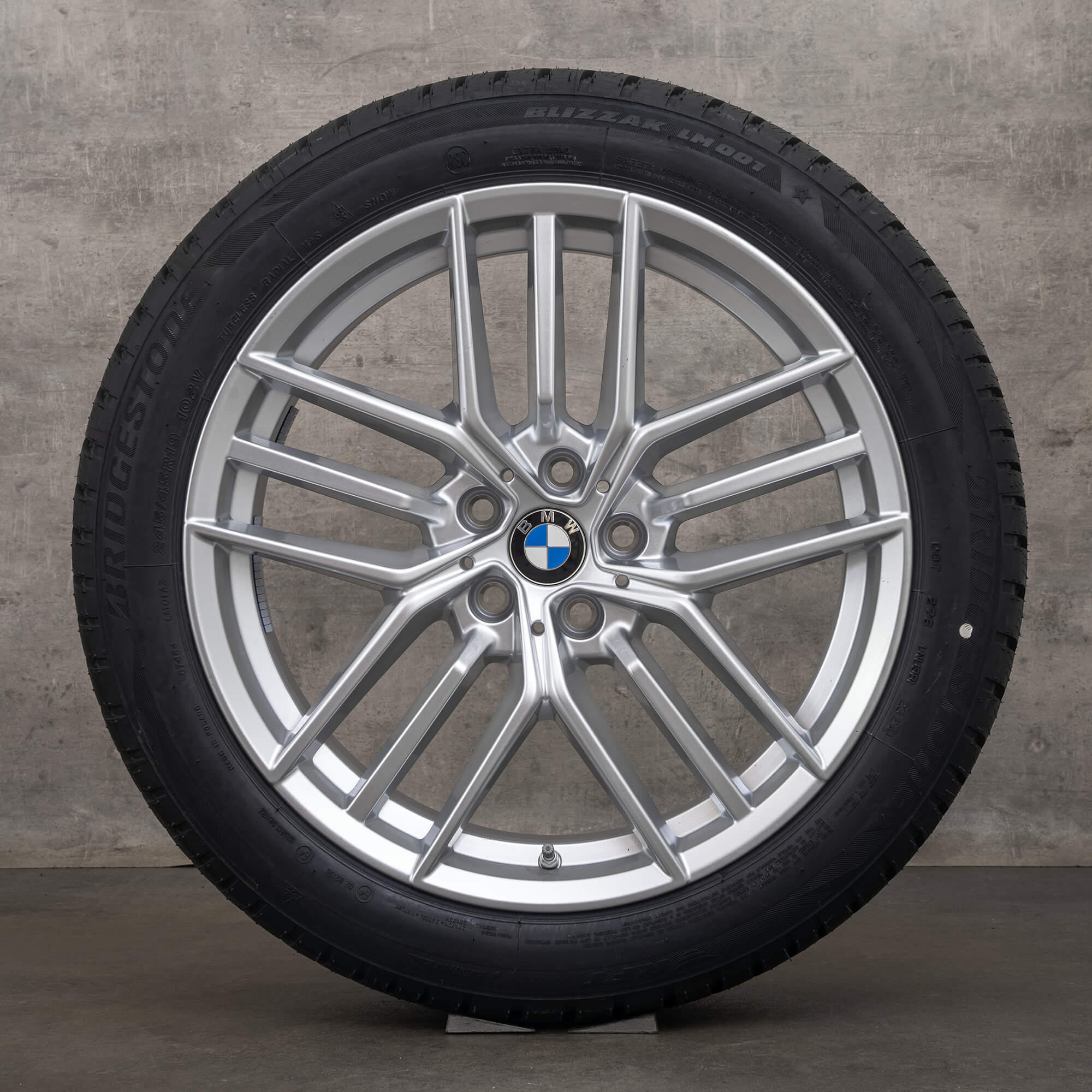 Oryginalne koła zimowe BMW serii 5 i5 19 cali G60 G61 felgi stylizacja 933 5A324D6 srebrne opony NOWOŚĆ