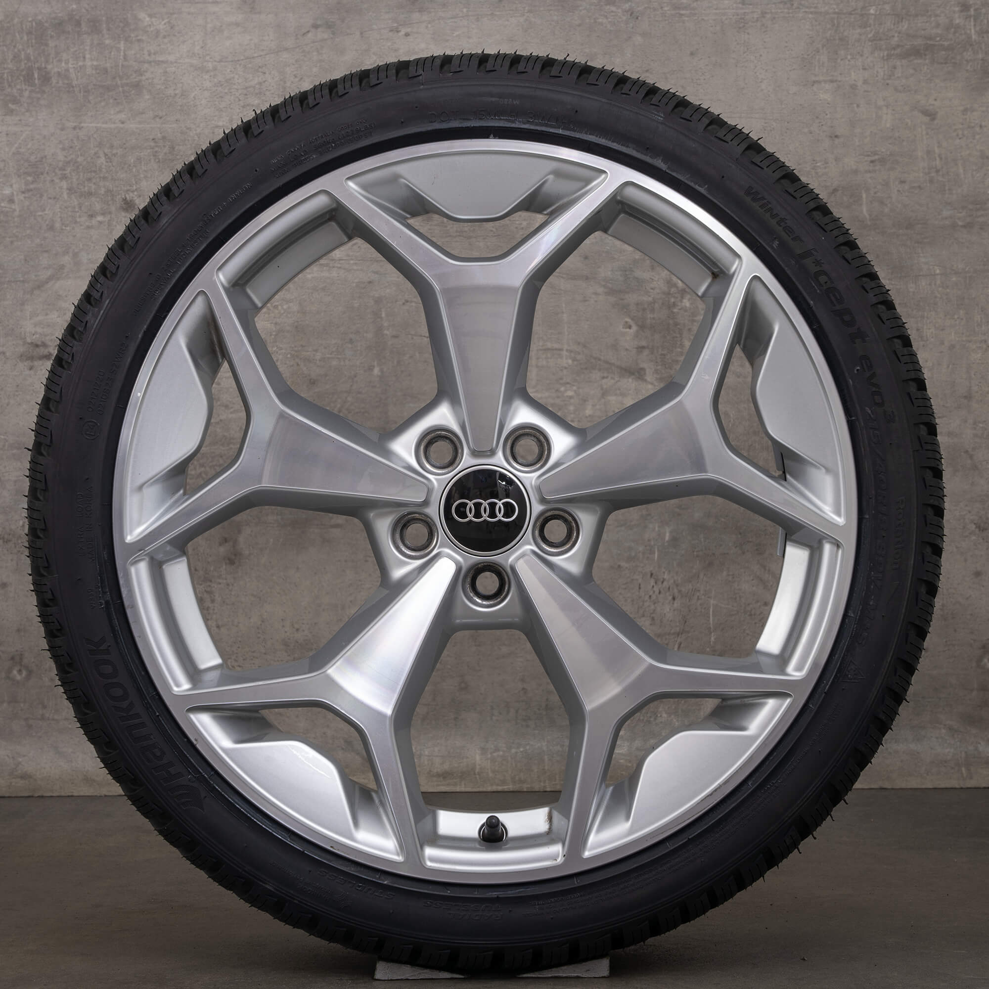 Rodas de inverno originais Audi A1 GB 18 polegadas, jantes, pneus 82A601025L