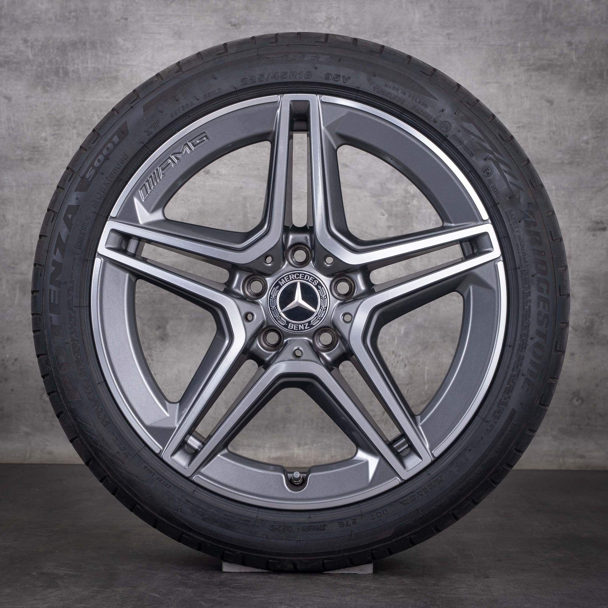 Original Mercedes-Benz C-Klass AMG-fälgar 18 tum W205 S205 C205 A205 sommarhjul A2054019500 A2054019600 himalaya grey, frontpolerade