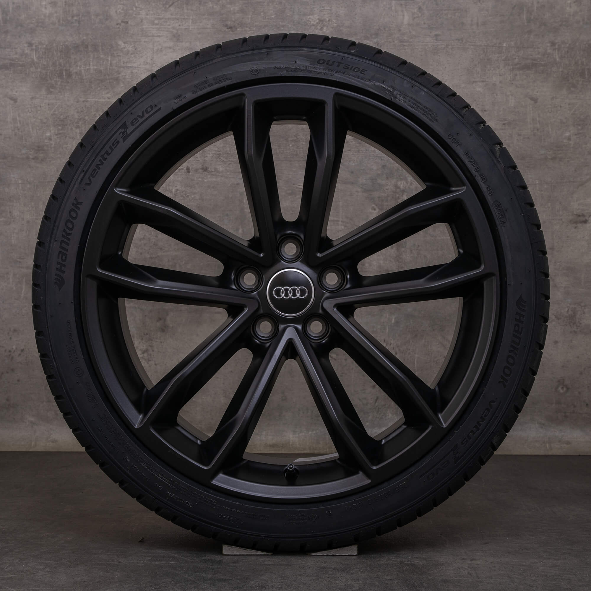K&N Filtre à air de remplacement compatible avec Audi A4 (B9) 1.4 & 2.0 y compris Allroad & Quattro / A5 2.0 F5 / Q5 / S4 249&252 cv 2015- (E-0646 K&N Filtre à air de remplacement compatible avec Audi A4 (B9) 1.4 & 2.0 y compris Allroad & Quattro / A5 2.0 F5 / Q5 / S4 249&252 cv 2015- (E-0646