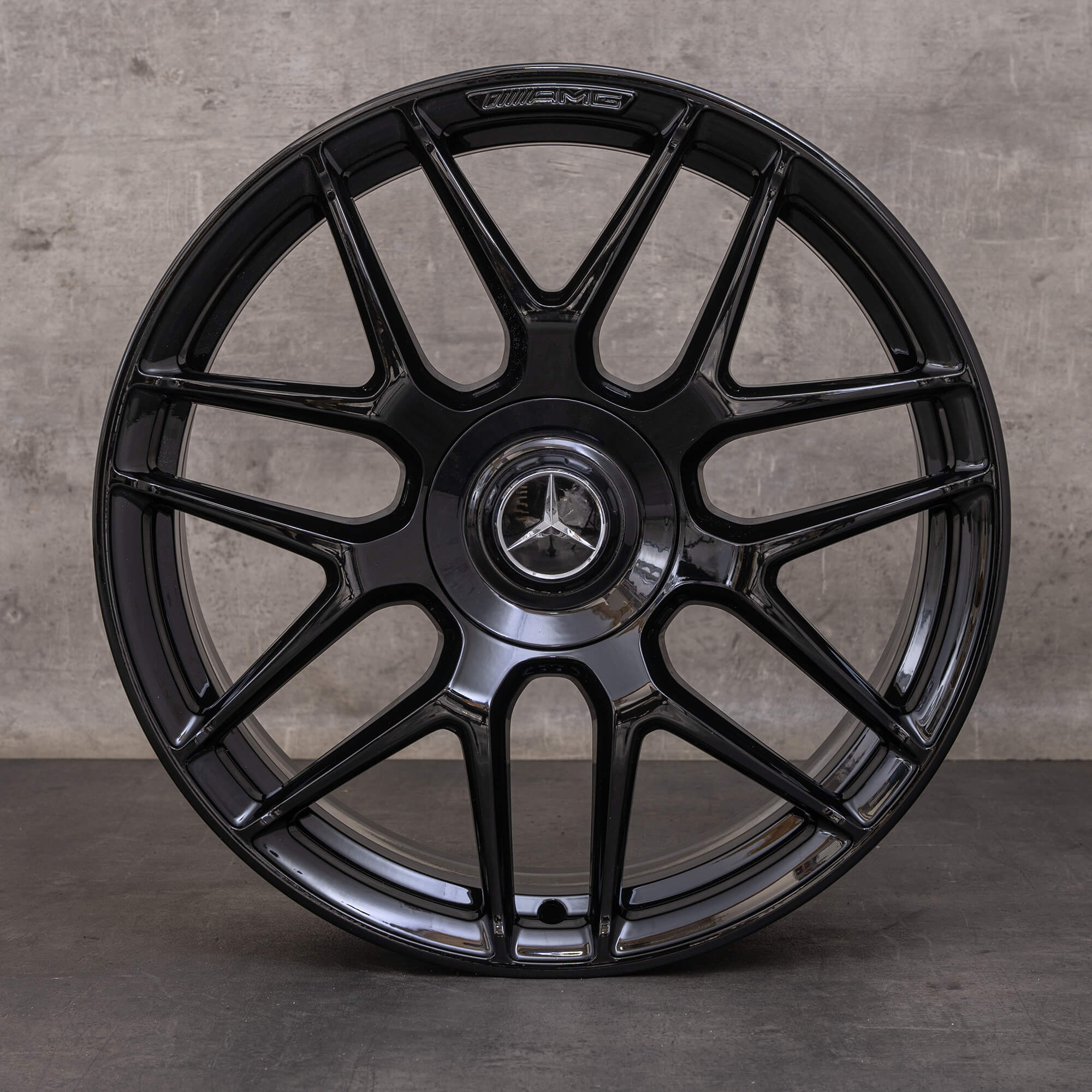 Original Mercedes Benz CLA 45 & S AMG Felgen 19 Zoll C118 X118 A1774012400 schwarz glanz