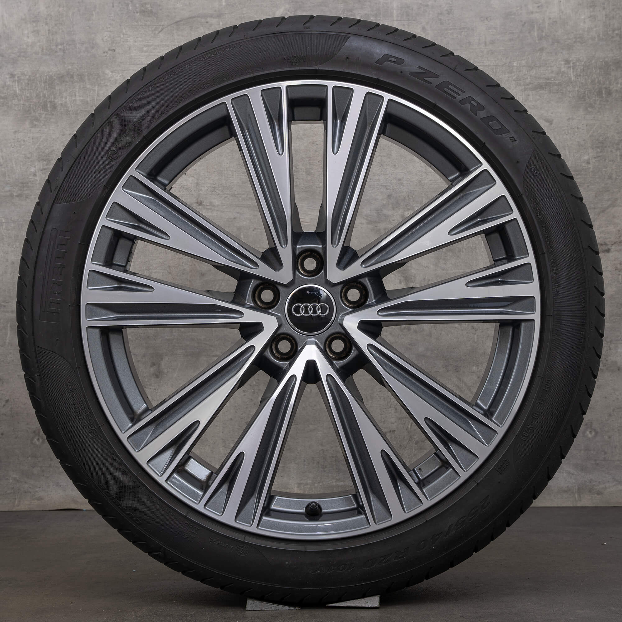 たかやん様　Audi A6オールロード純正ホイール 20インチ8.5j +43 Audi A6オールロード純正ホイール 20インチ8.5j +43 4本セット - メルカリ