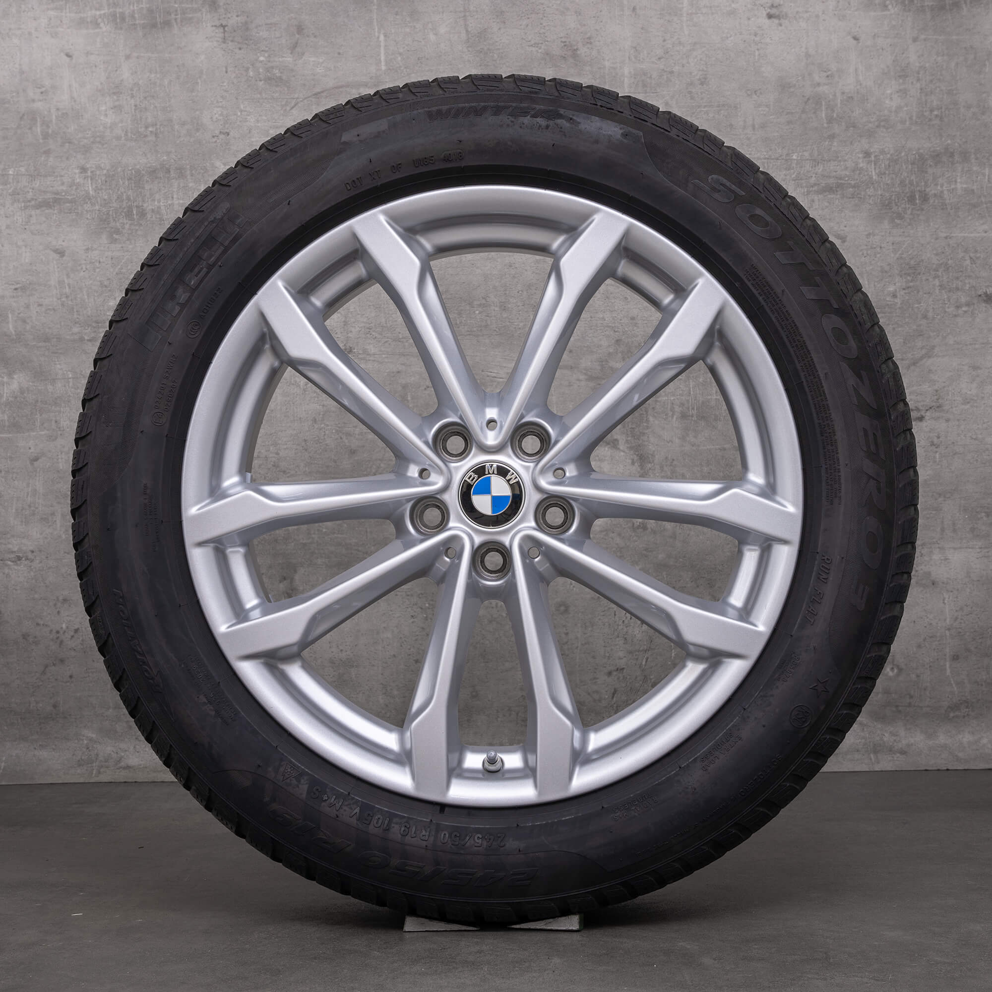 美品 BMW X3,X4(G01,G02)用 OZ MSW73　19インチ OEM BMW X3 X4 OEM winter wheels 19 inch G01 G02 rims 6877325